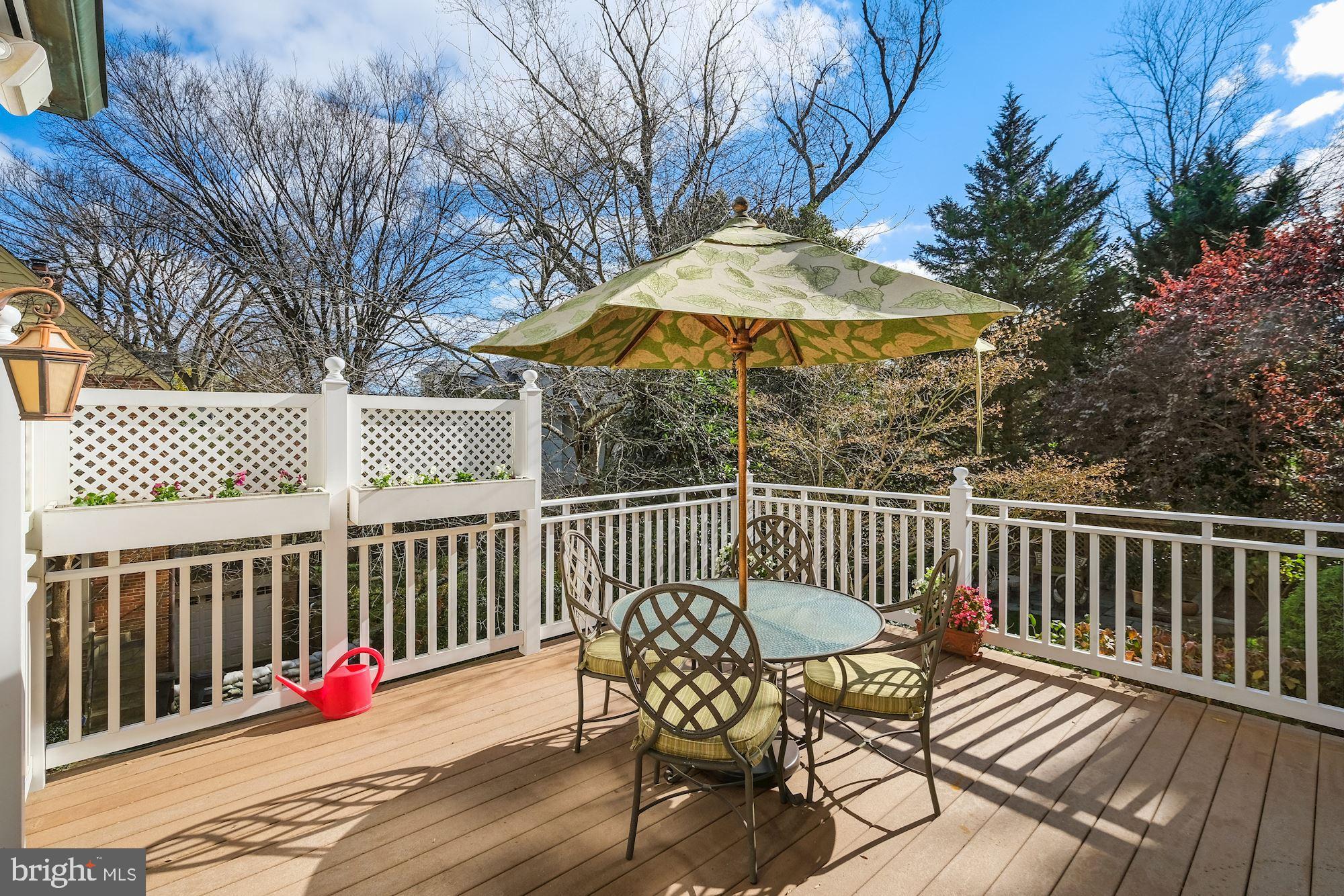 SPRING VALLEY - Residential