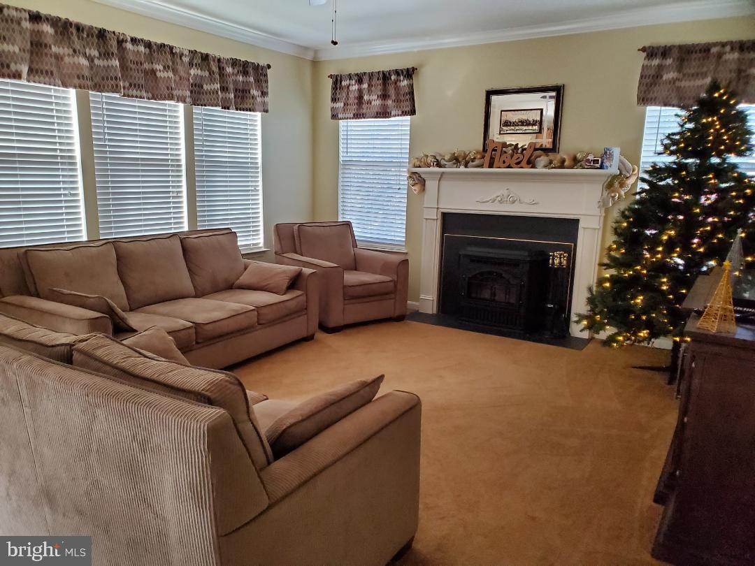 BROOKSTONE - Residential Lease