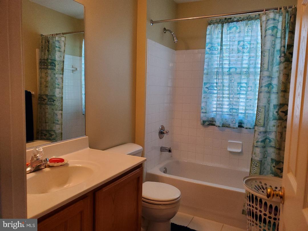 BROOKSTONE - Residential Lease