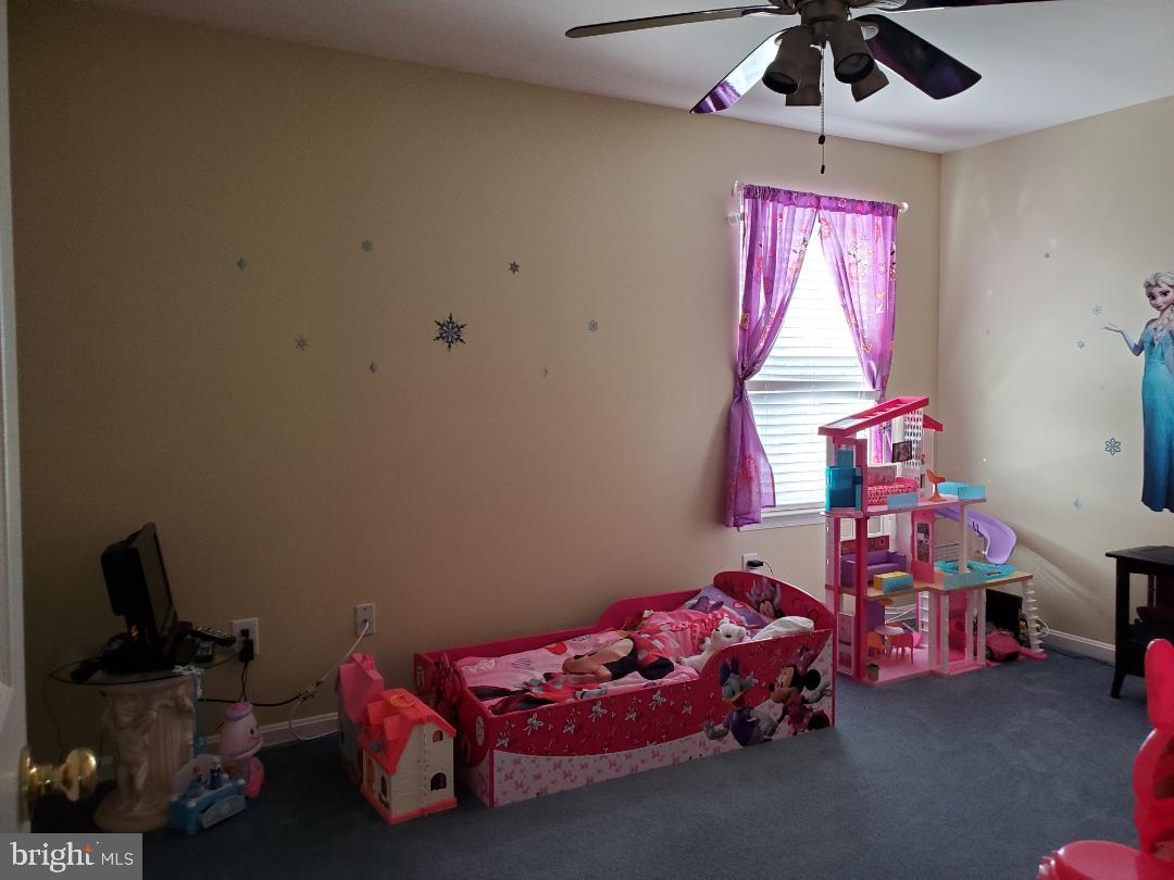 BROOKSTONE - Residential Lease