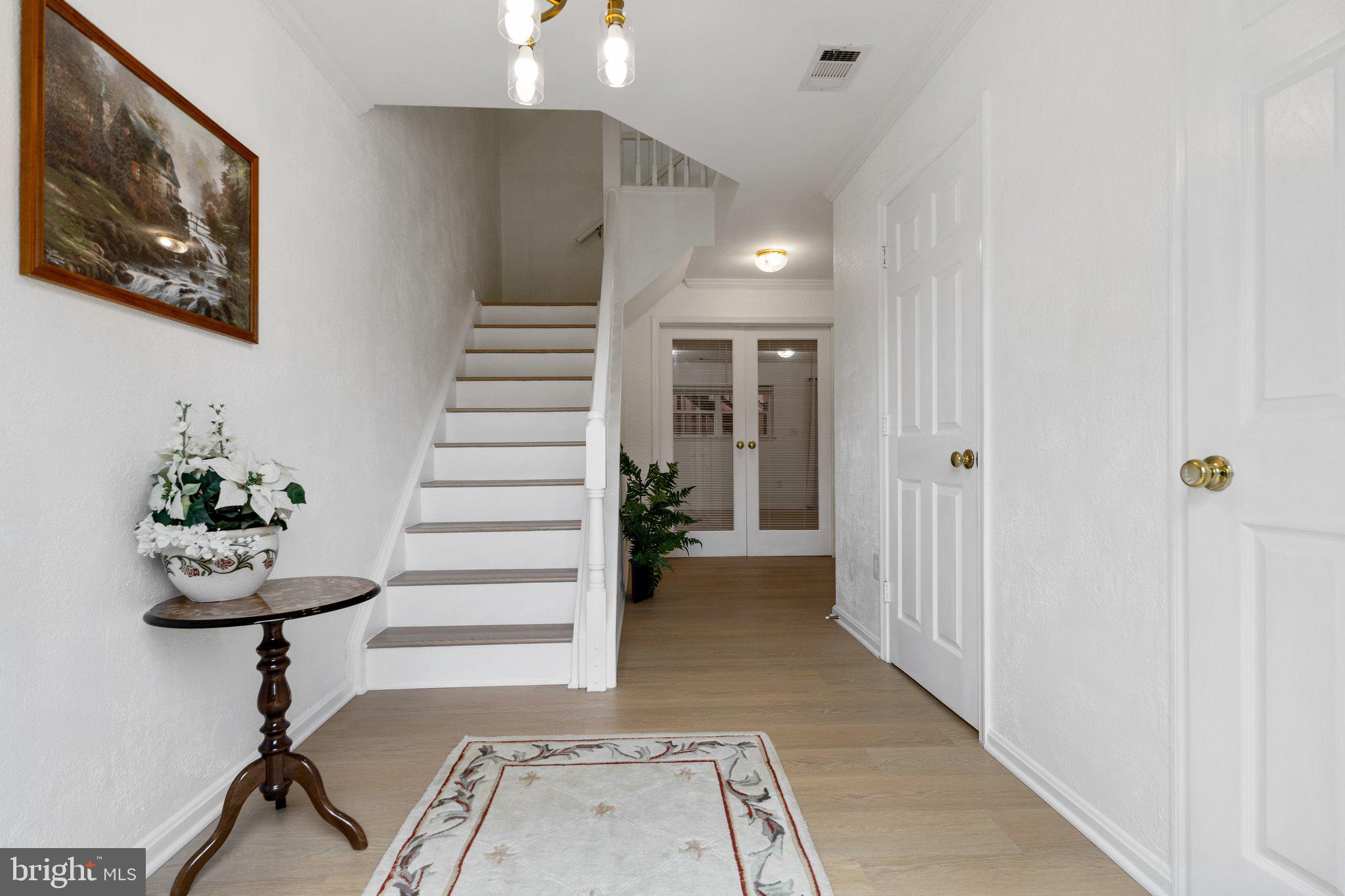 5556 JOWETT COURT