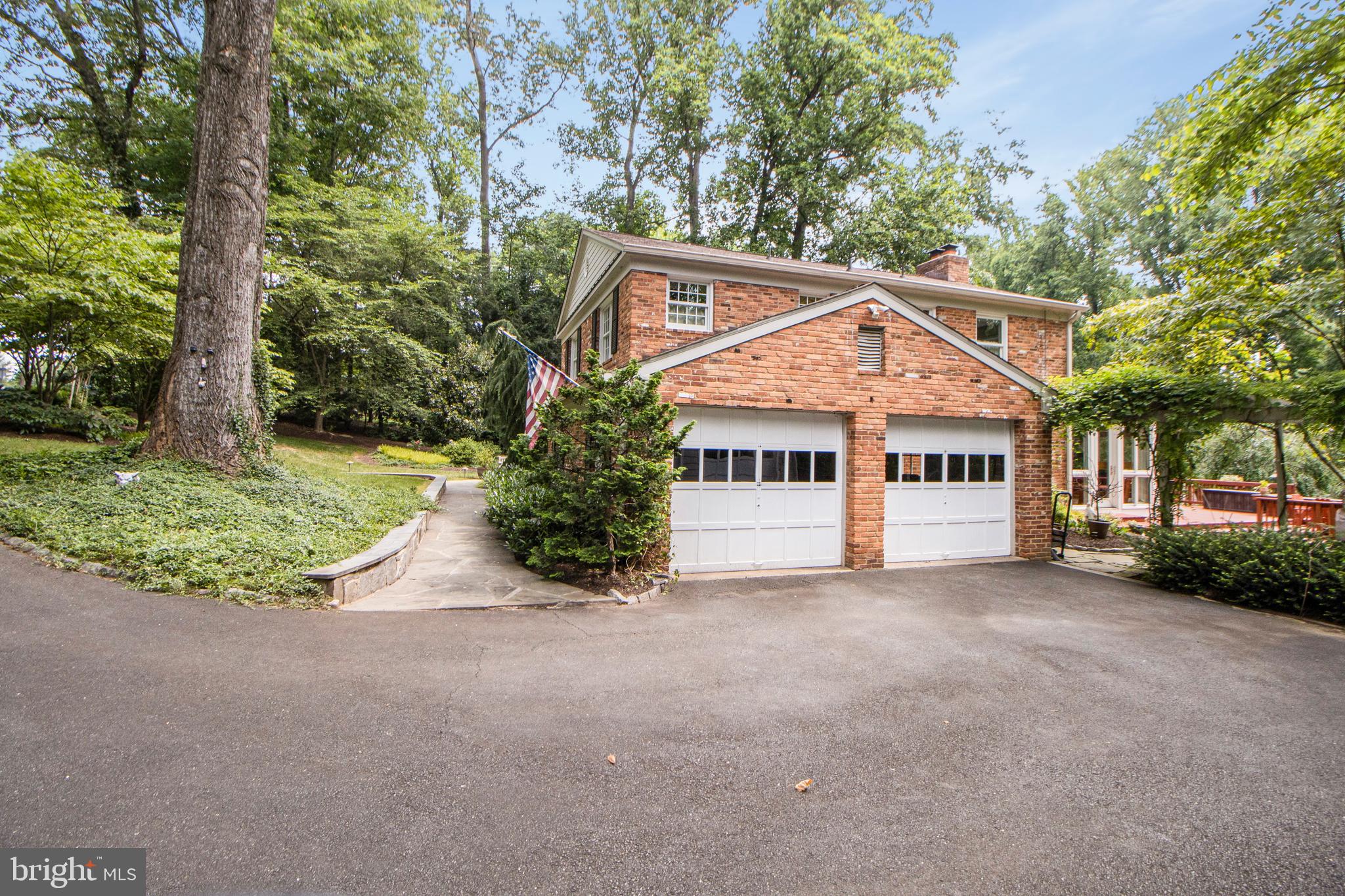 BEAU RIDGE - Residential