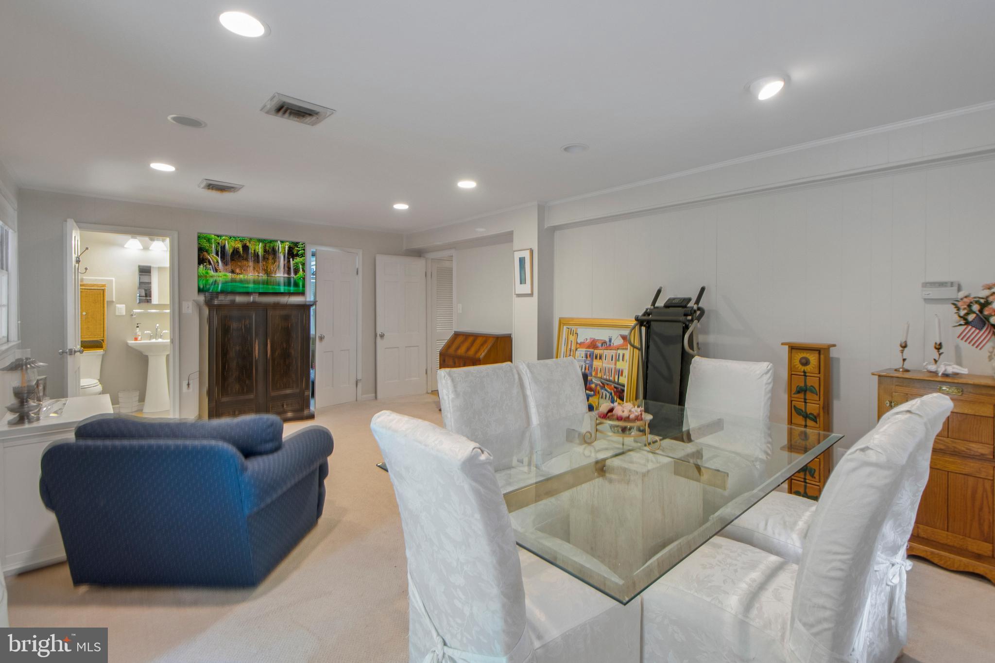 BEAU RIDGE - Residential