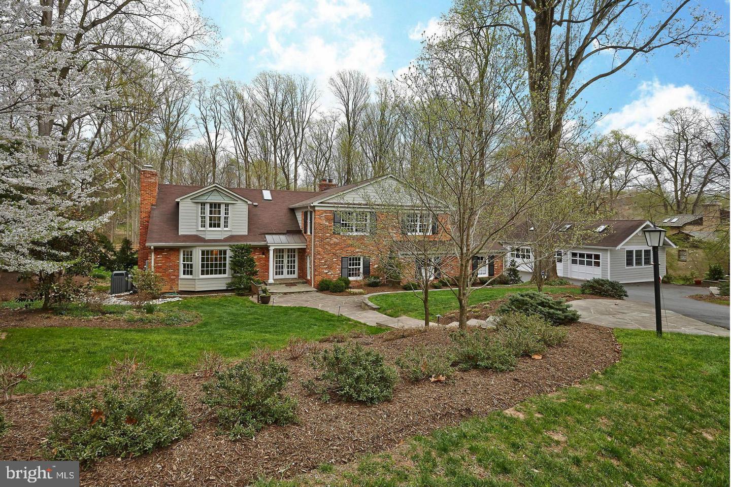 BEAU RIDGE - Residential