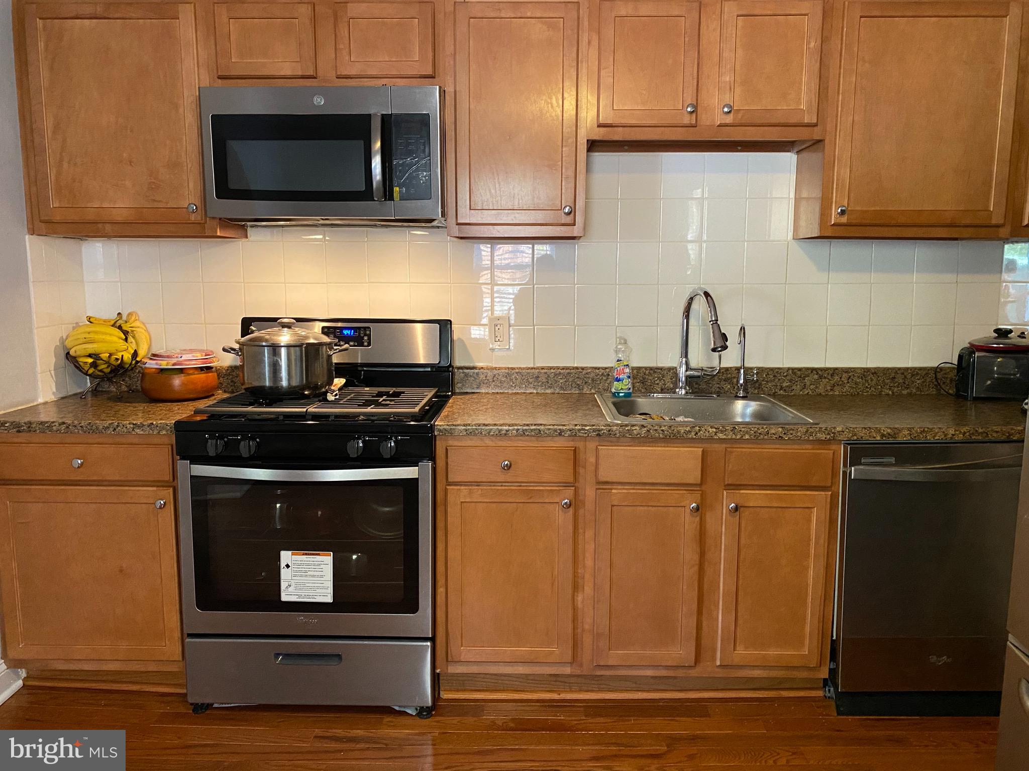 CHERRY HILL - Residential