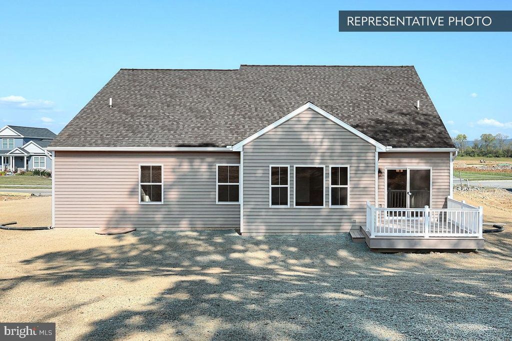 Photo of Juliet Plan At Hickory Pointe, WAYNESBORO, PA 17268 (MLS # PAFL2032424)