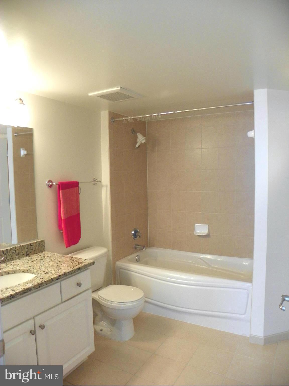 CARLTON HOUSE - Residential Lease