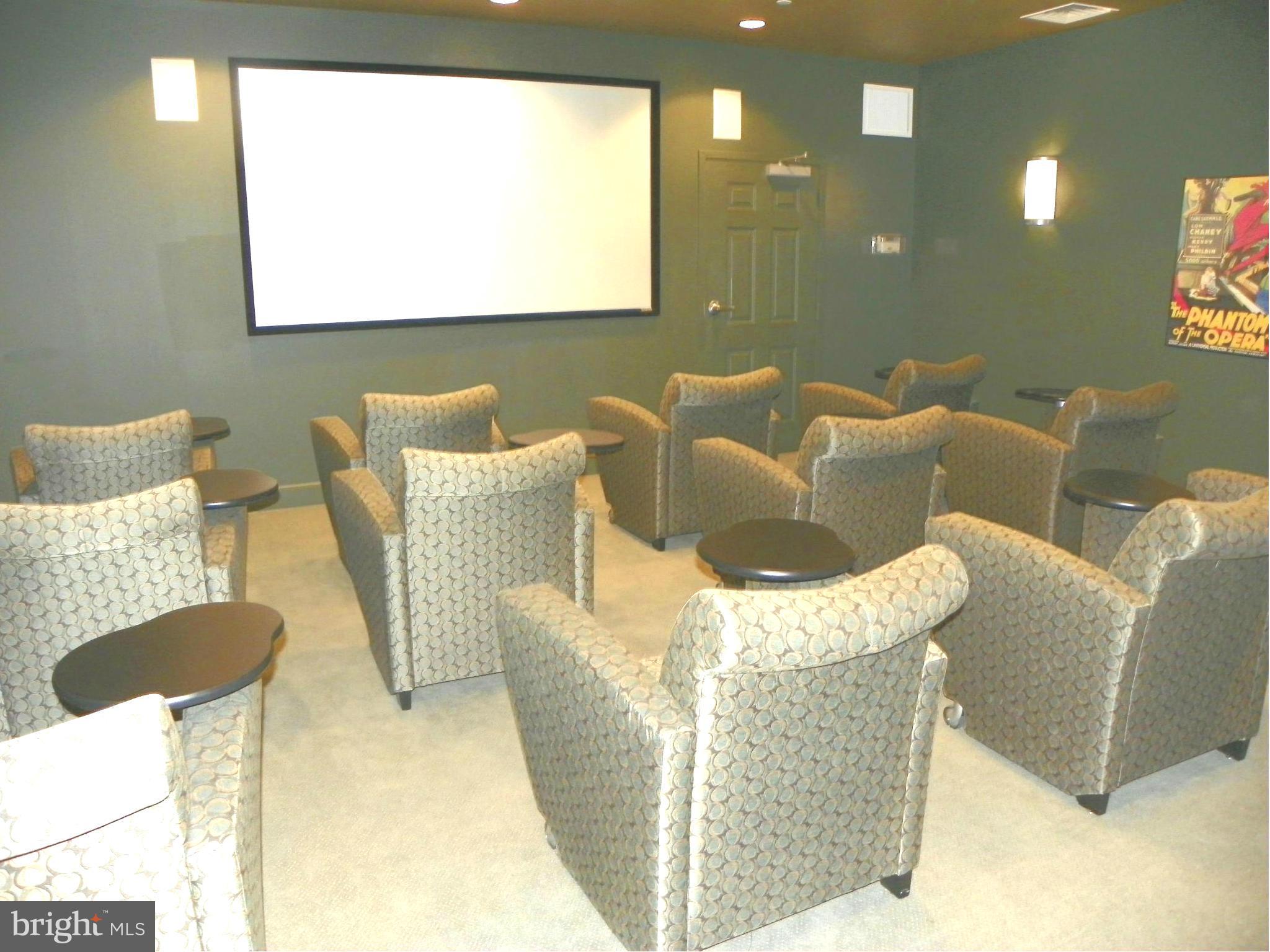 CARLTON HOUSE - Residential Lease