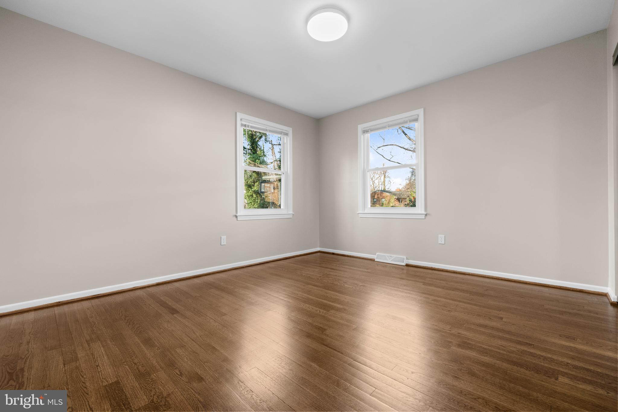 HUNTING RIDGE - Residential