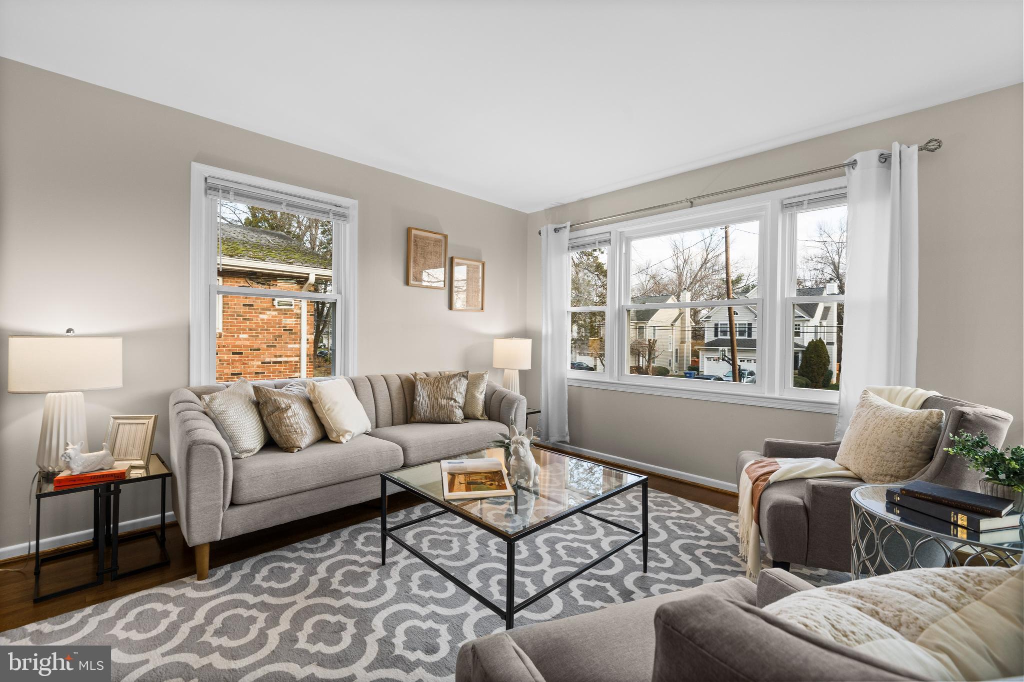 HUNTING RIDGE - Residential