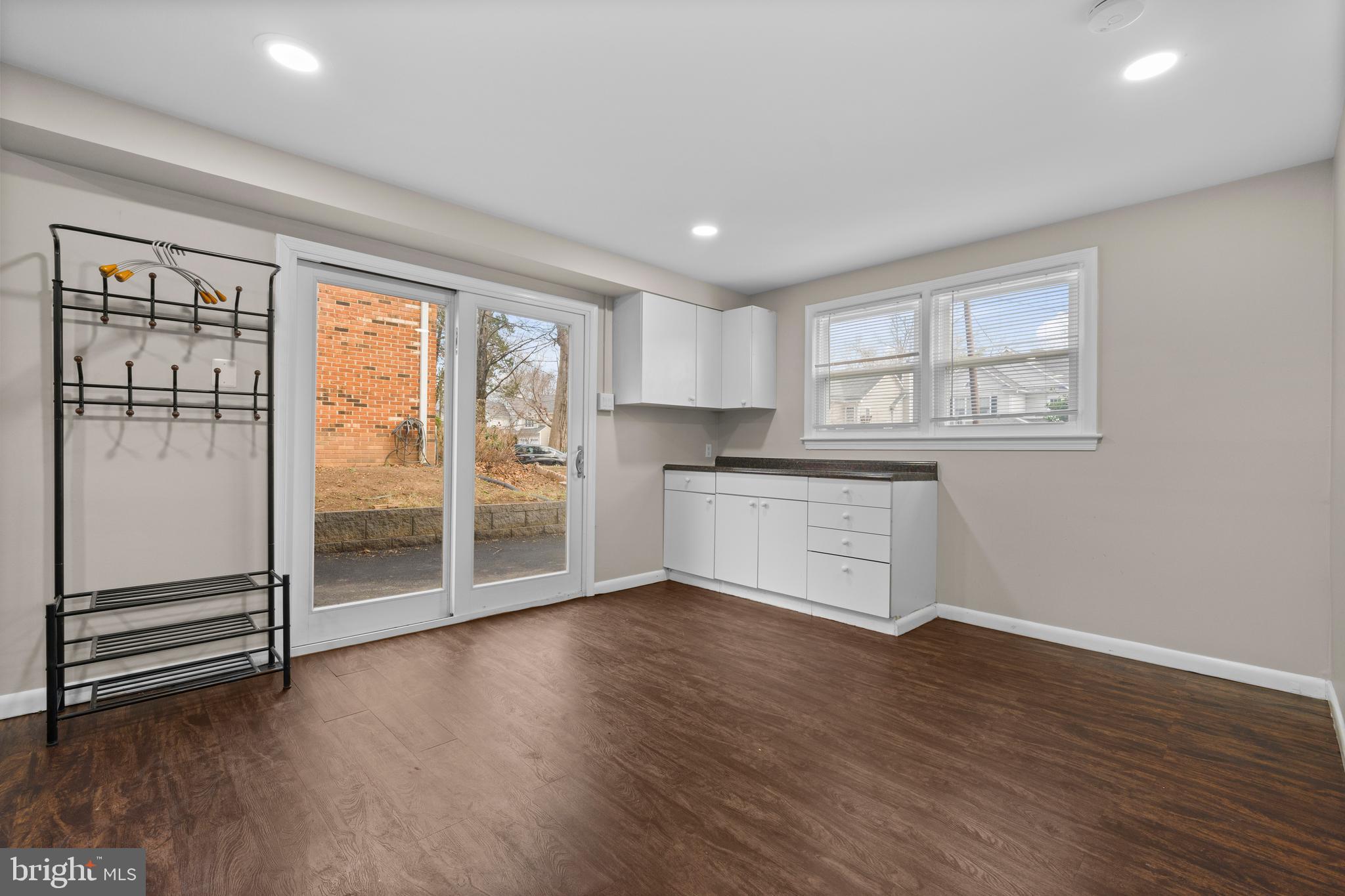 HUNTING RIDGE - Residential