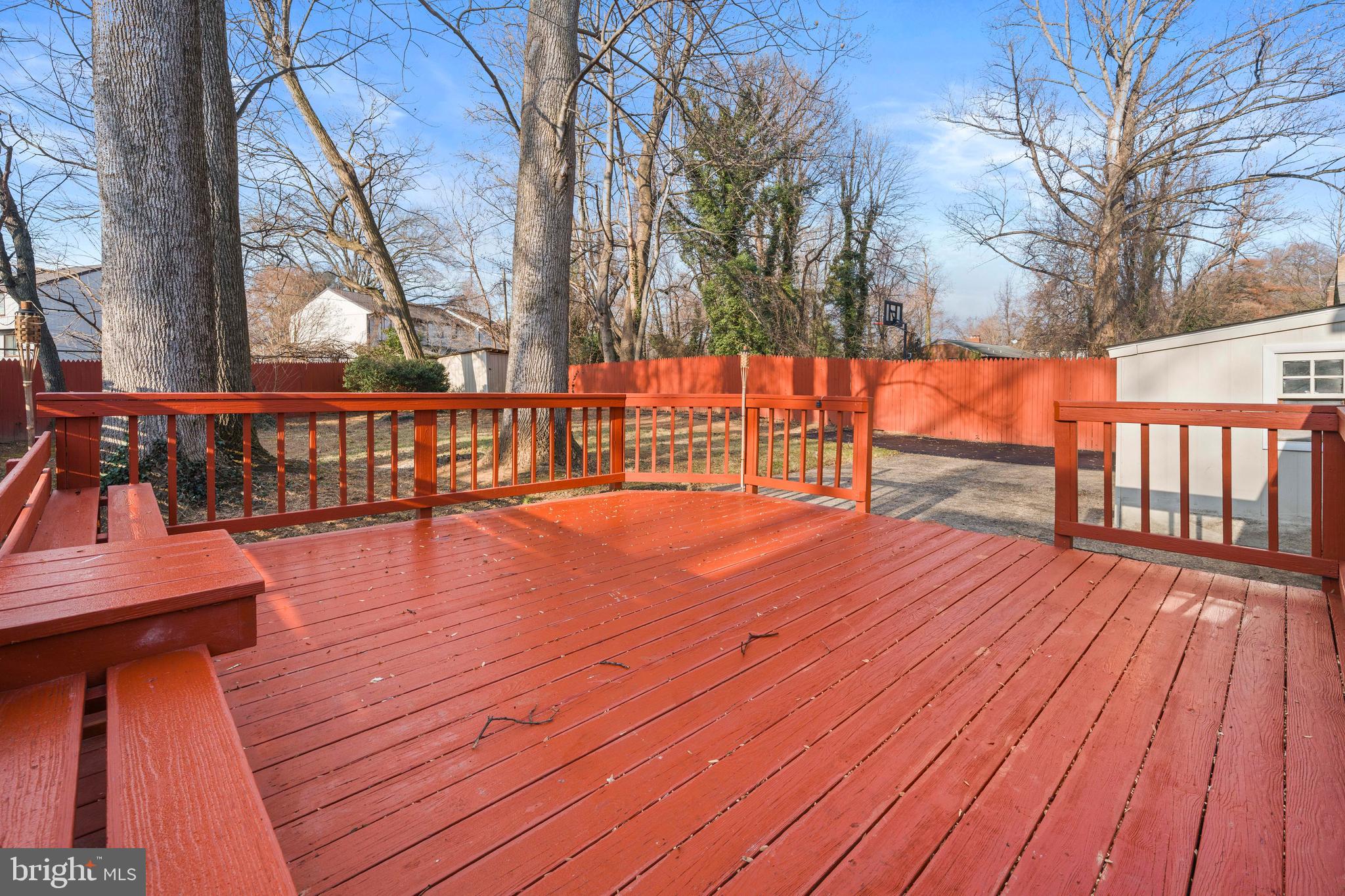 HUNTING RIDGE - Residential