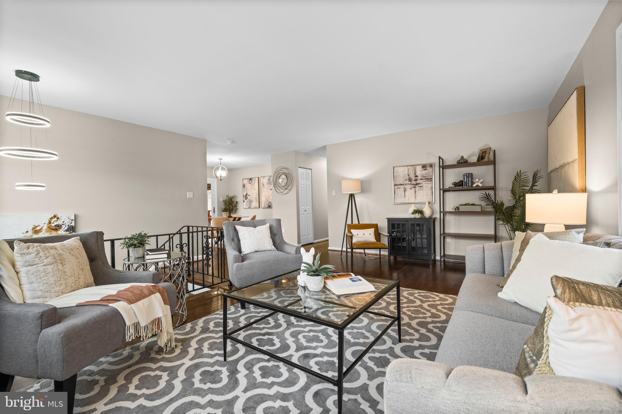 HUNTING RIDGE - Residential