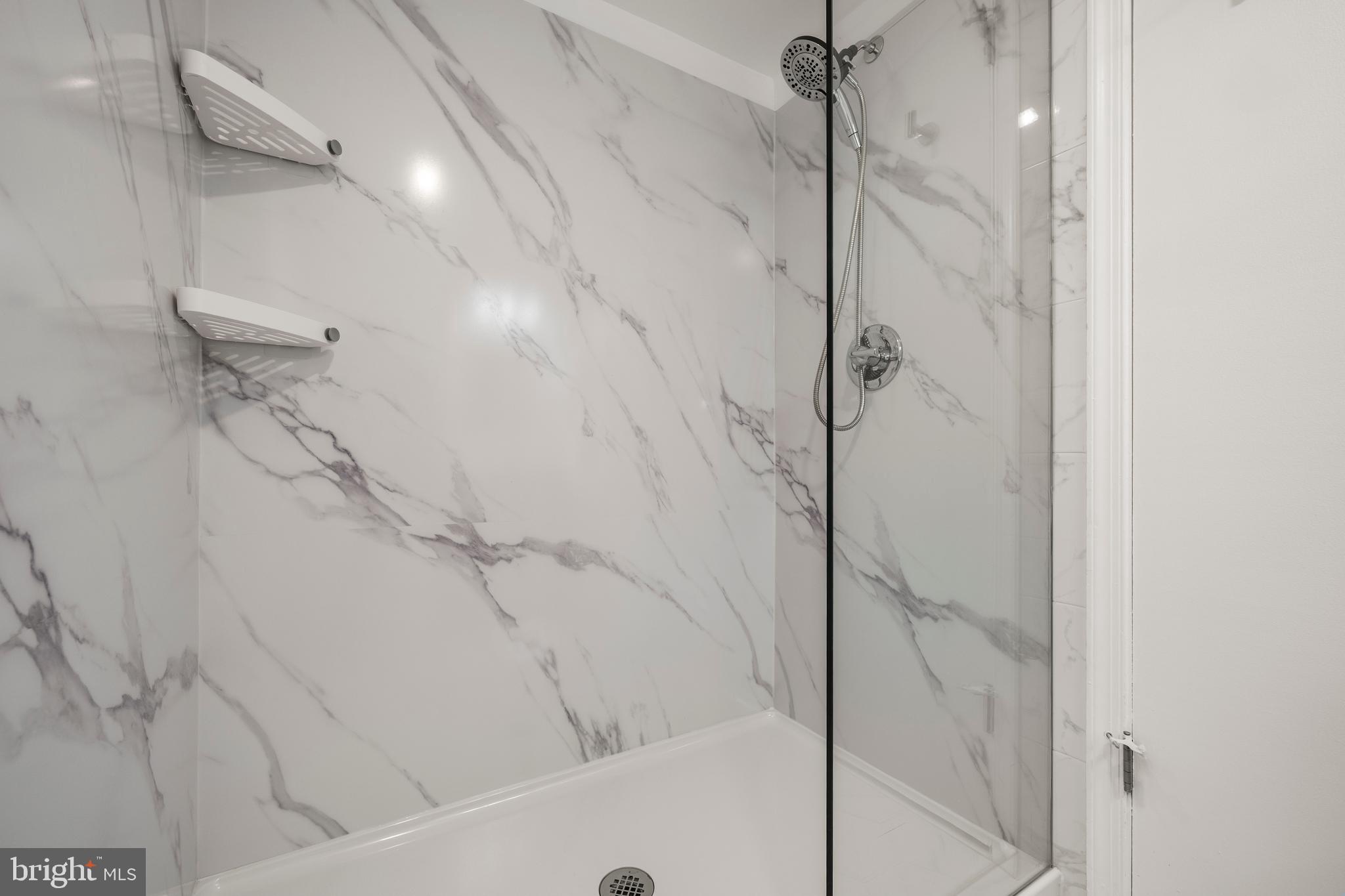 HUNTING RIDGE - Residential