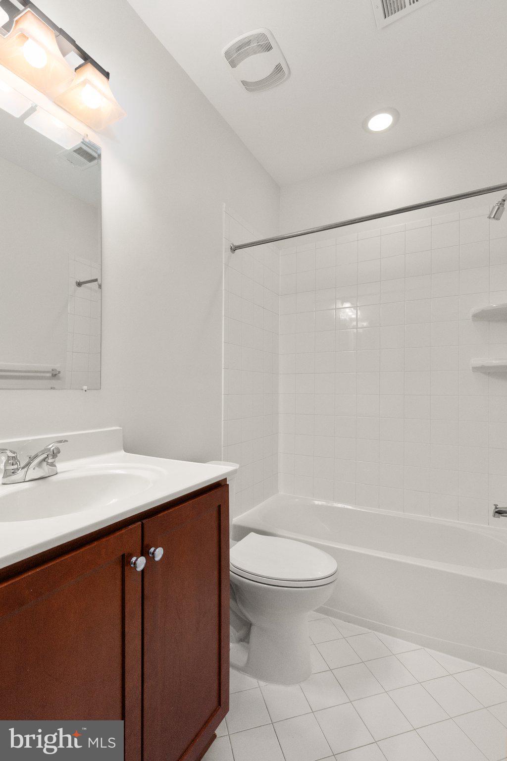 TOWSON GREEN - Residential