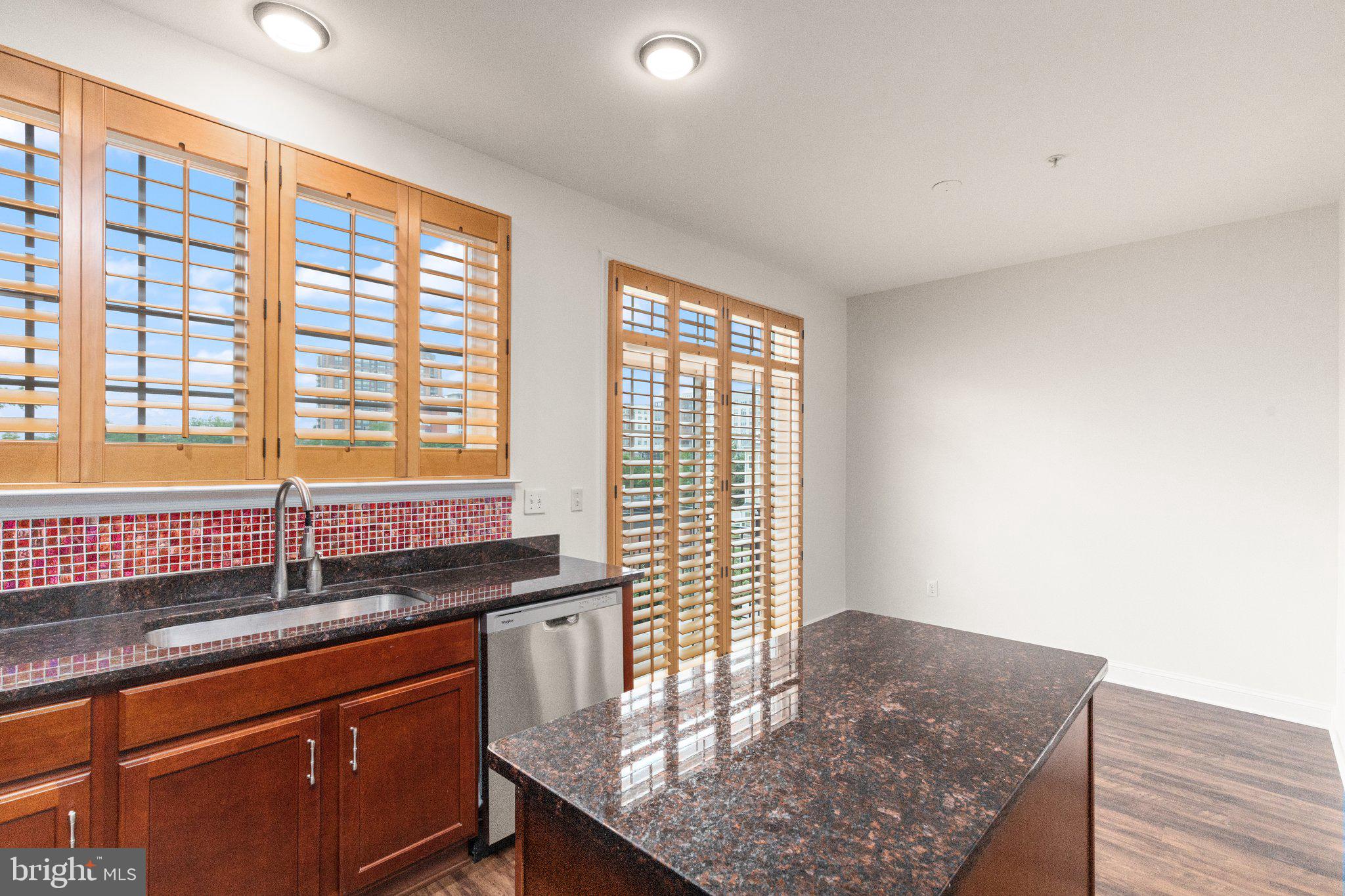 TOWSON GREEN - Residential