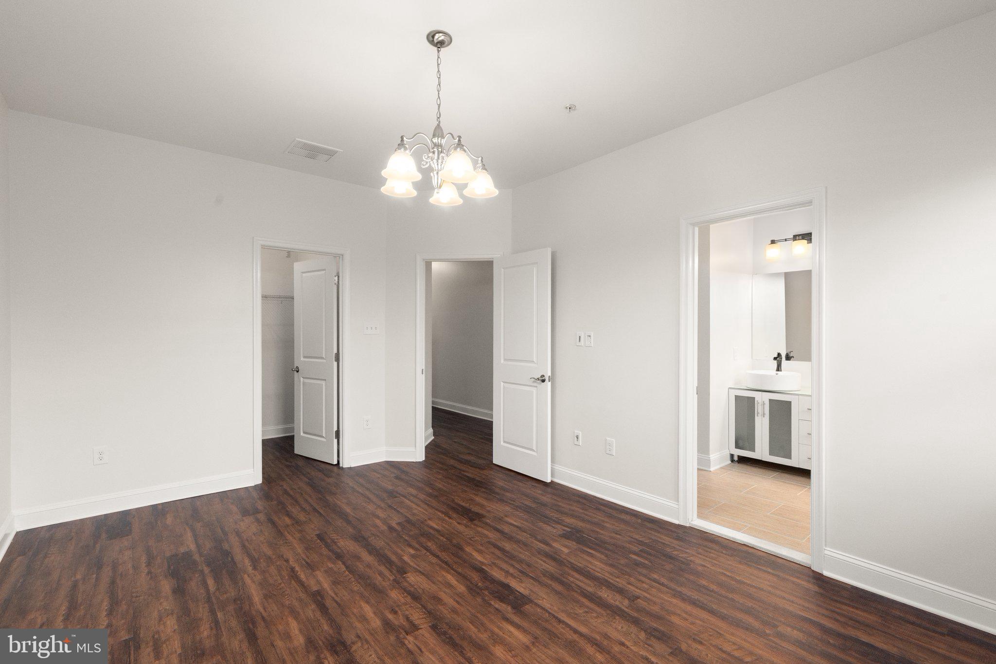 TOWSON GREEN - Residential