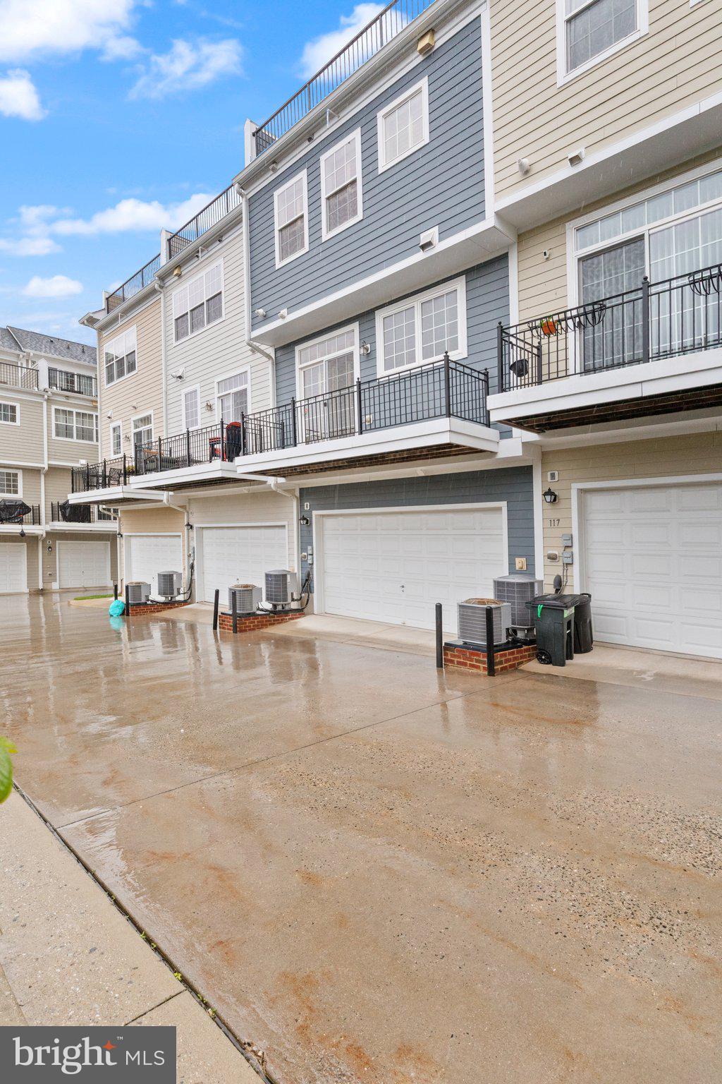 TOWSON GREEN - Residential