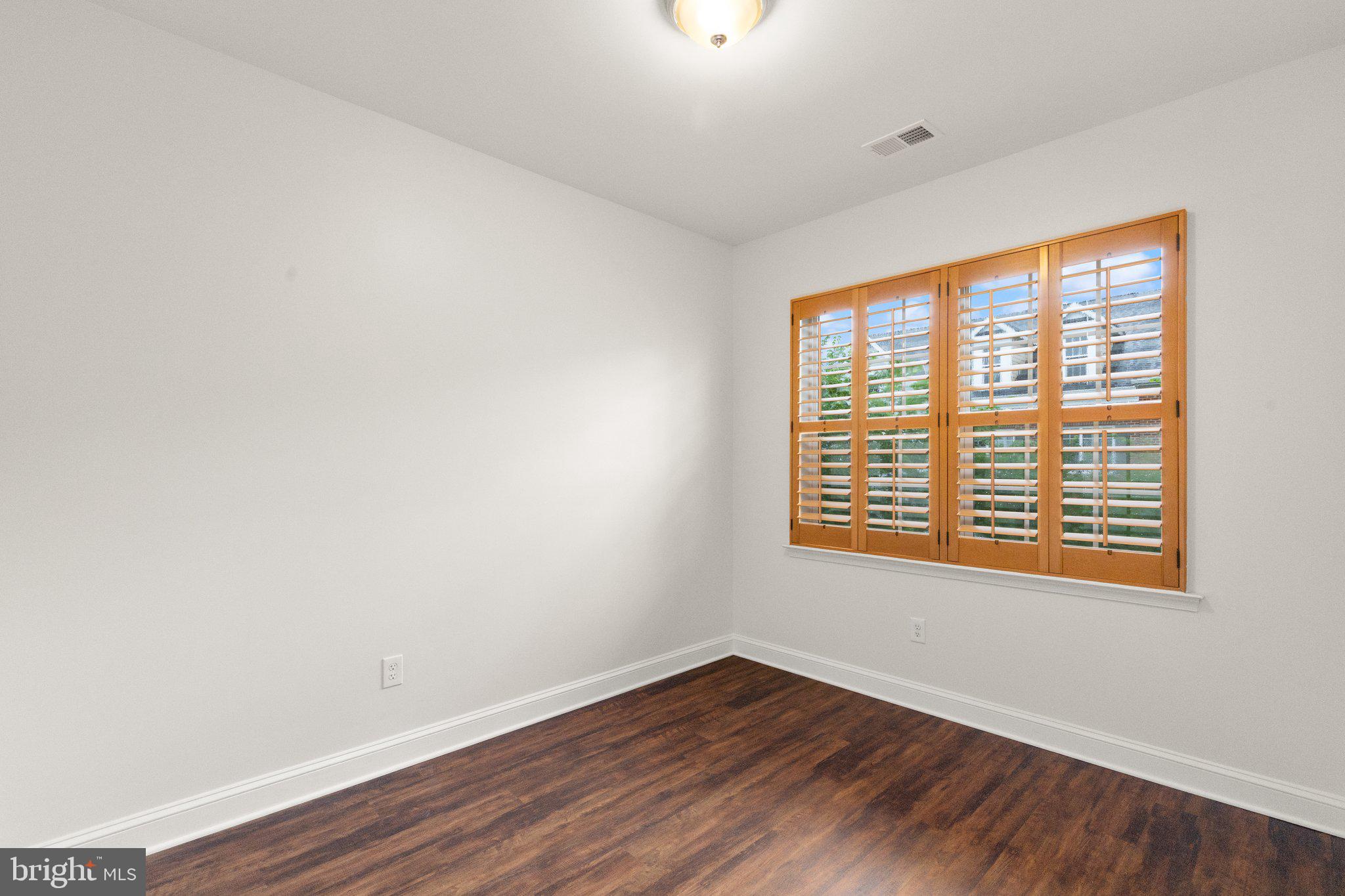 TOWSON GREEN - Residential