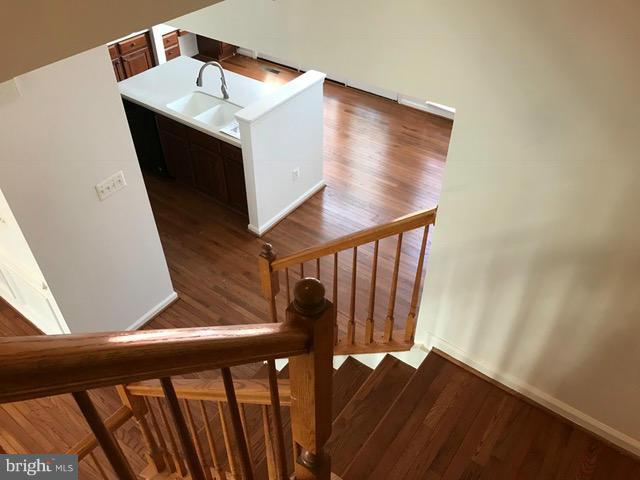 METRO PLACE AT DUNN LORING - Residential Lease