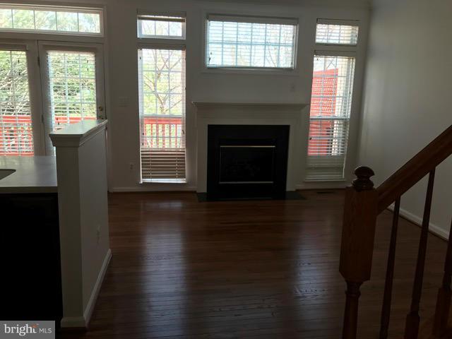 METRO PLACE AT DUNN LORING - Residential Lease