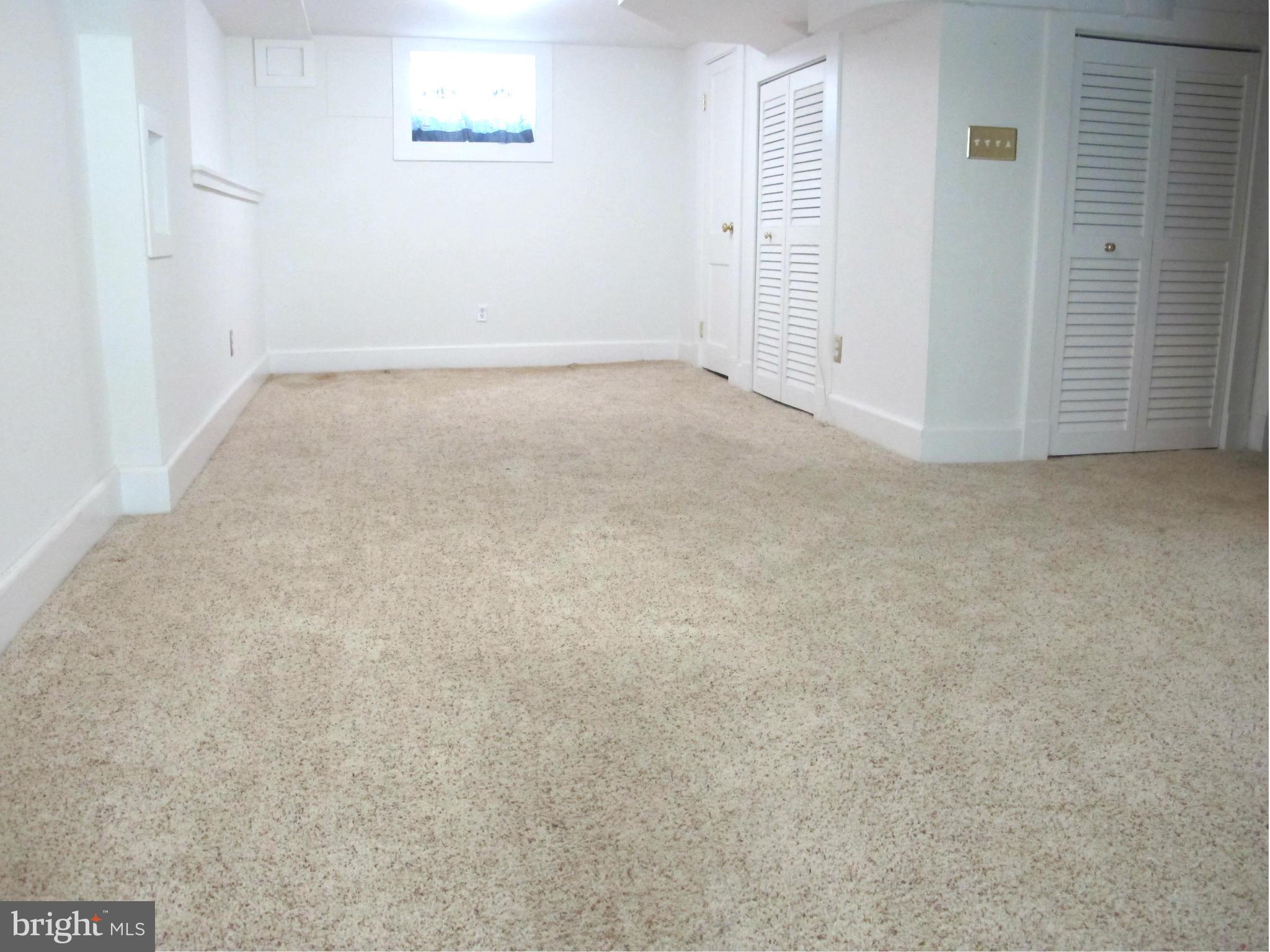 REGULARS - Residential