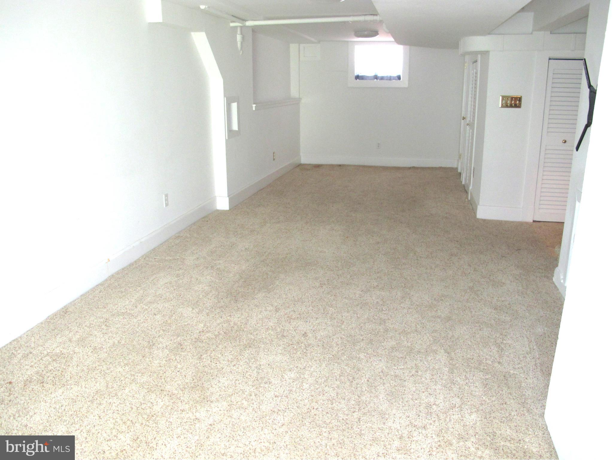 REGULARS - Residential