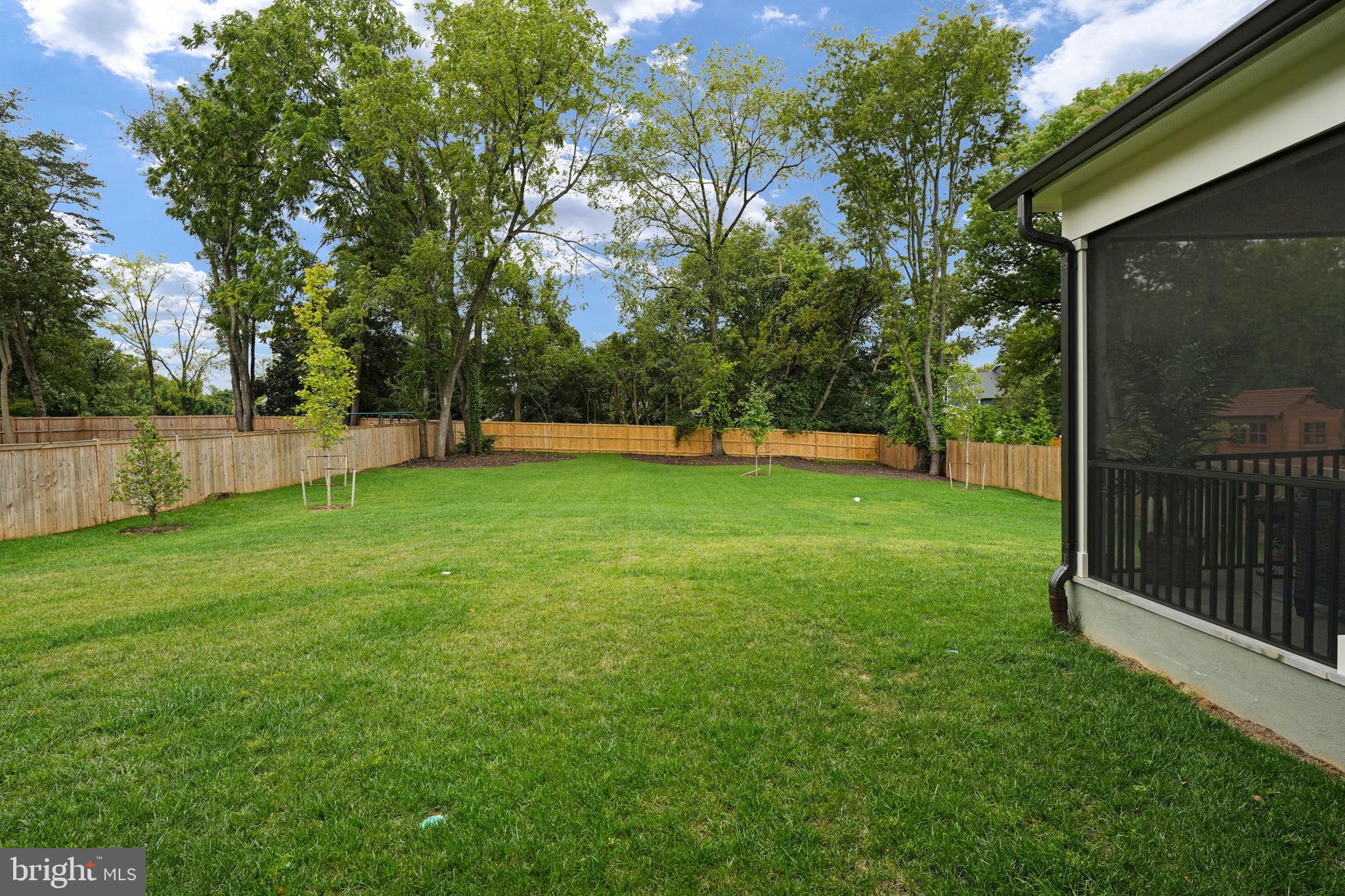 BROADVIEW - Residential