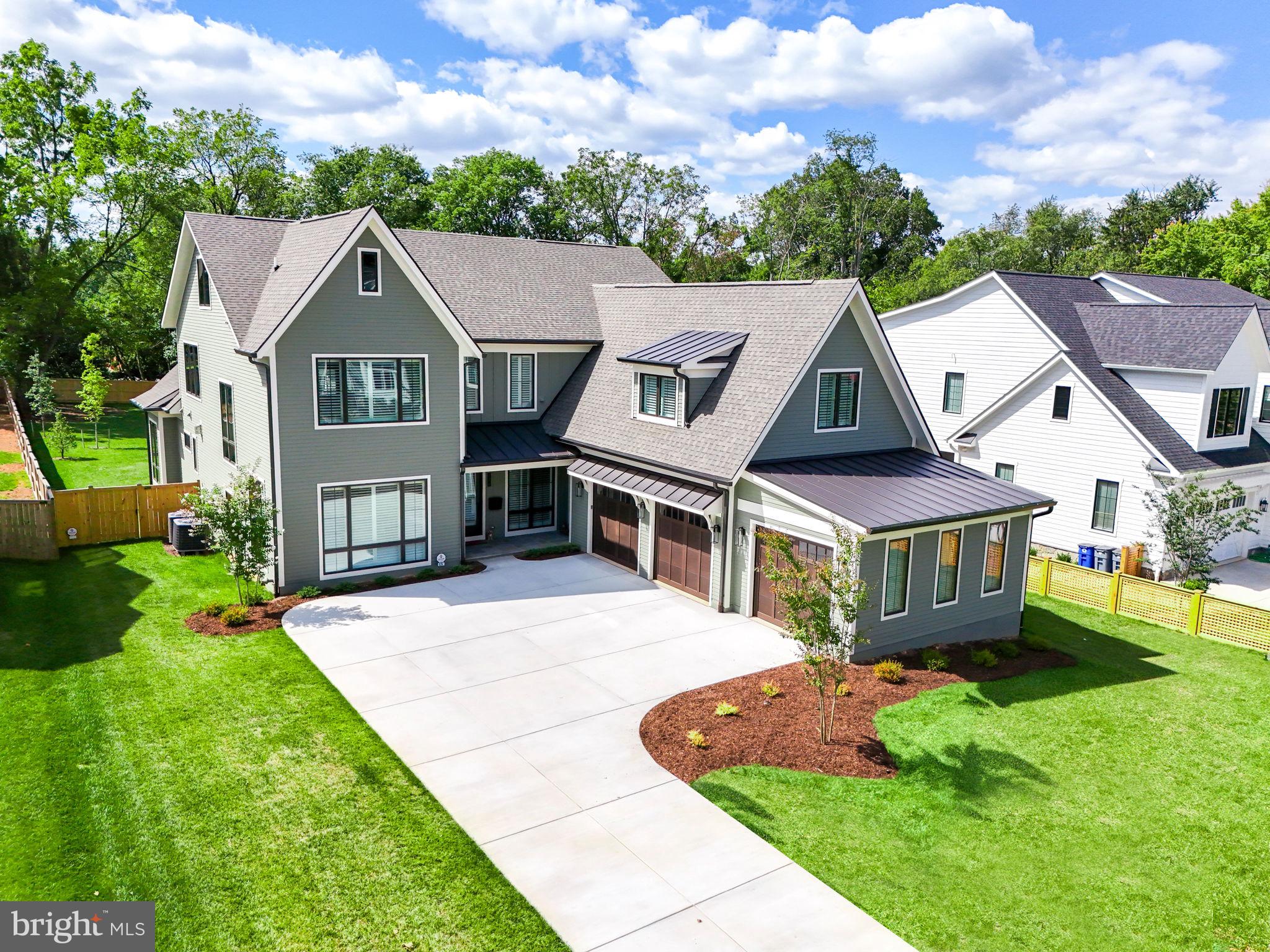 BROADVIEW - Residential