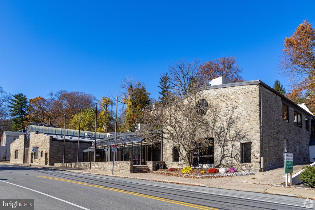 Photo of 147 Greenwood Avenue #UNLIMITED COWORKING, WYNCOTE, PA 19095 (MLS # PAMC2140928)