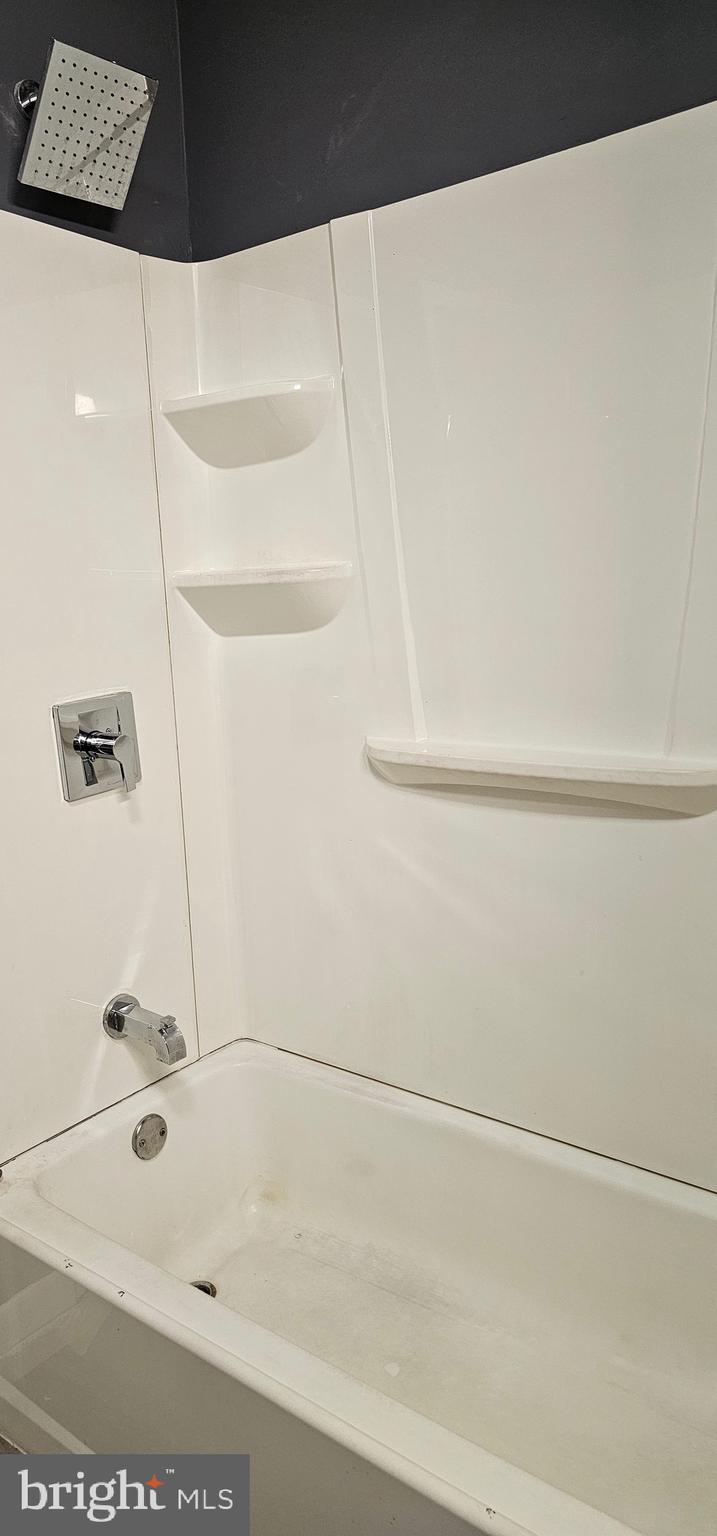 WINCHESTER - Residential