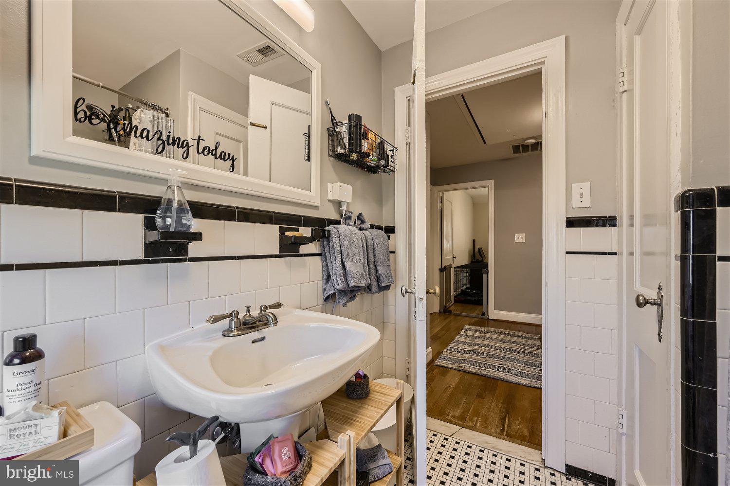 EDNOR GARDENS HISTORIC DISTRICT - Residential