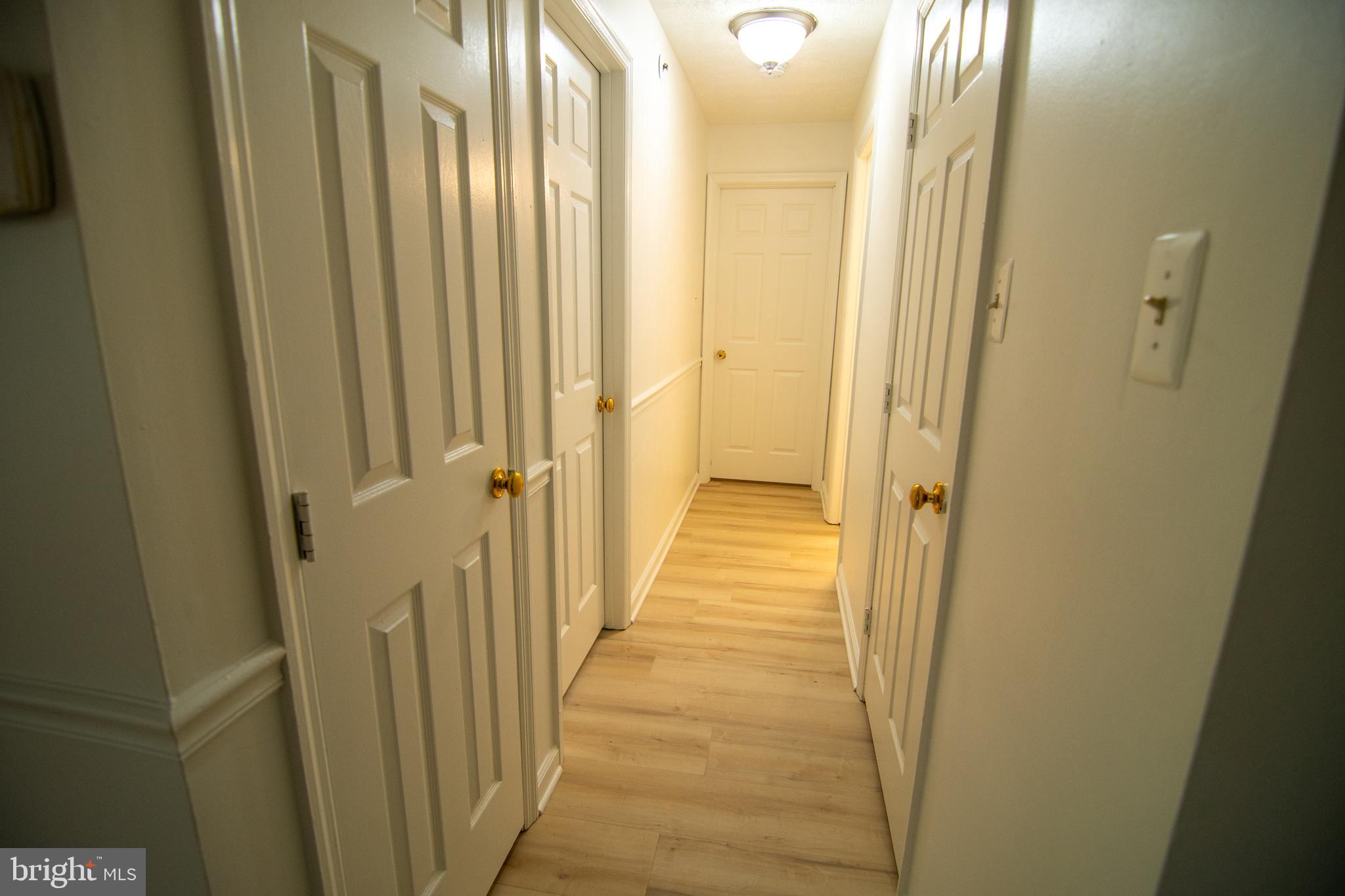 WOODBRIDGE CENTER - Residential