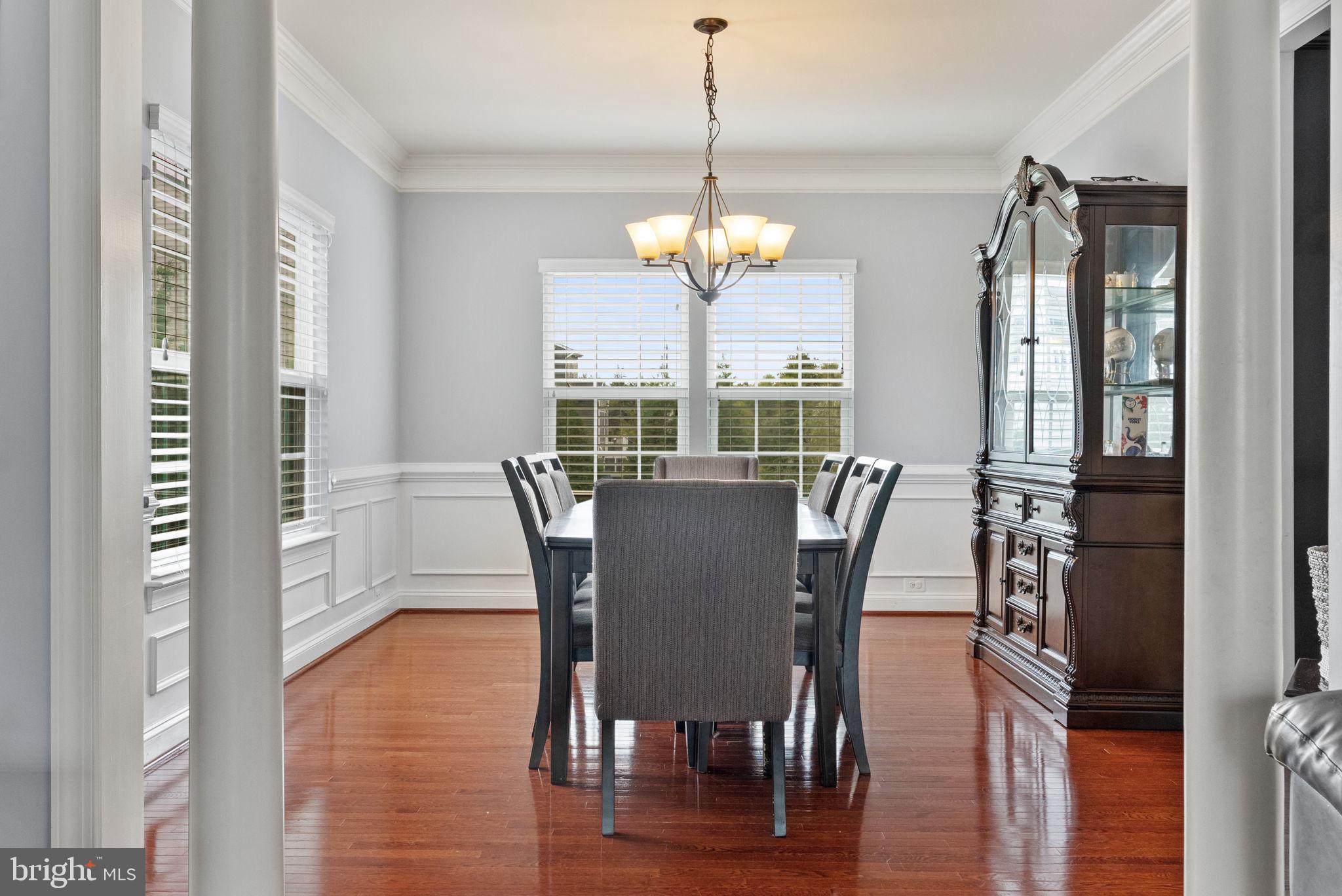 DAWSON'S CORNER - Residential