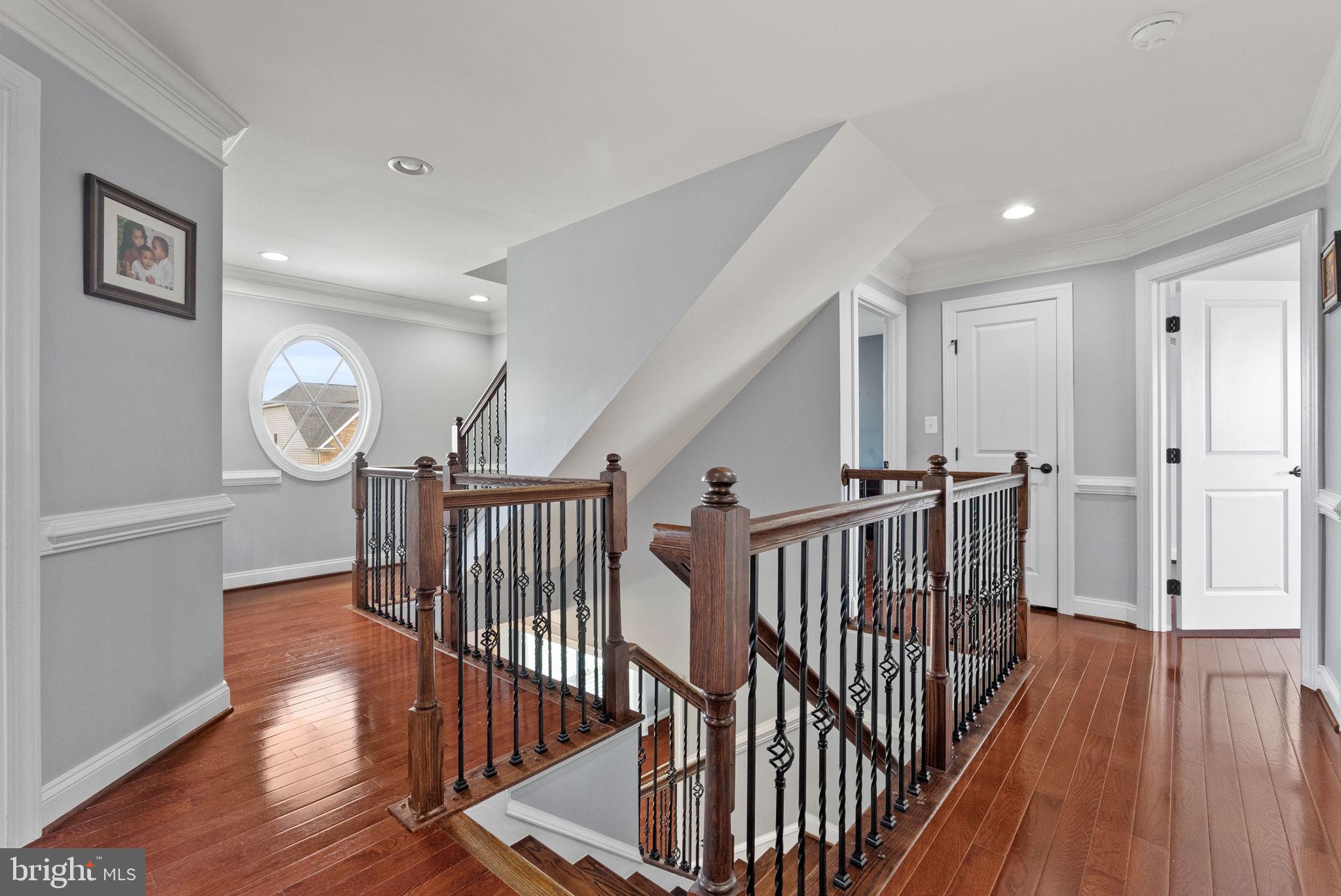 DAWSON'S CORNER - Residential