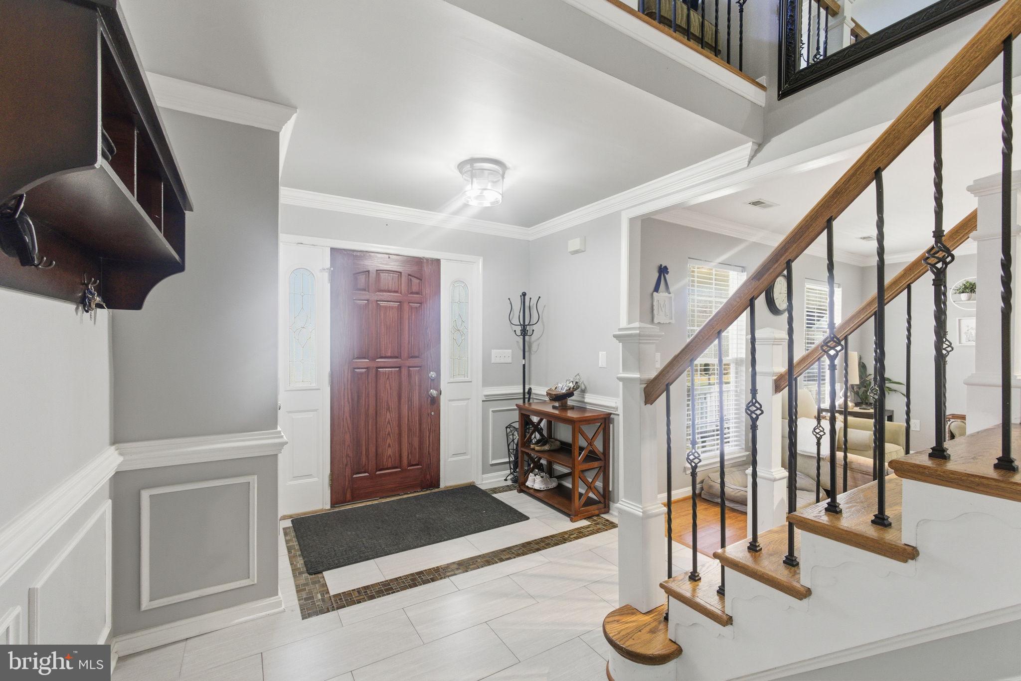 HUNTING QUARTERS - Residential