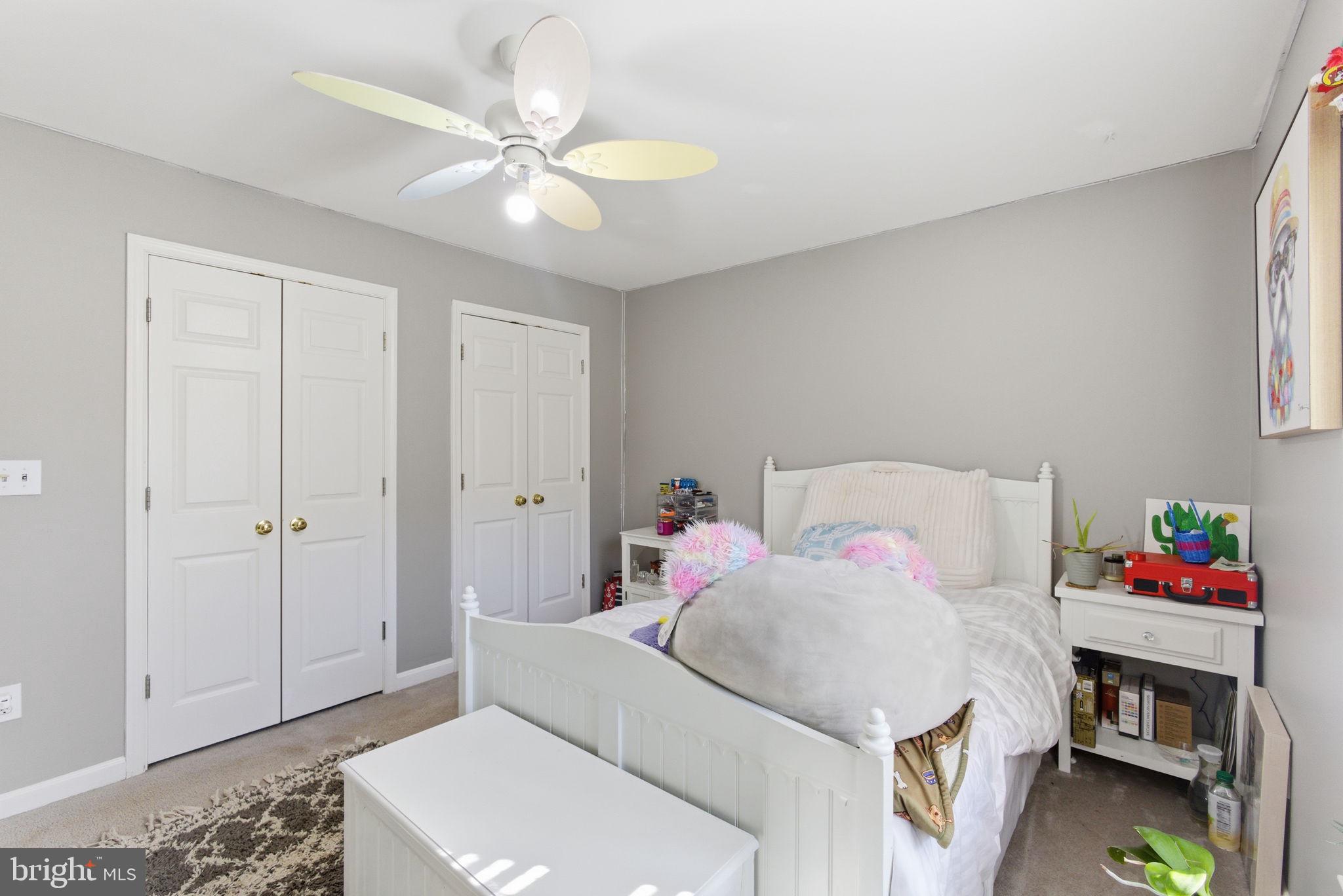 HUNTING QUARTERS - Residential