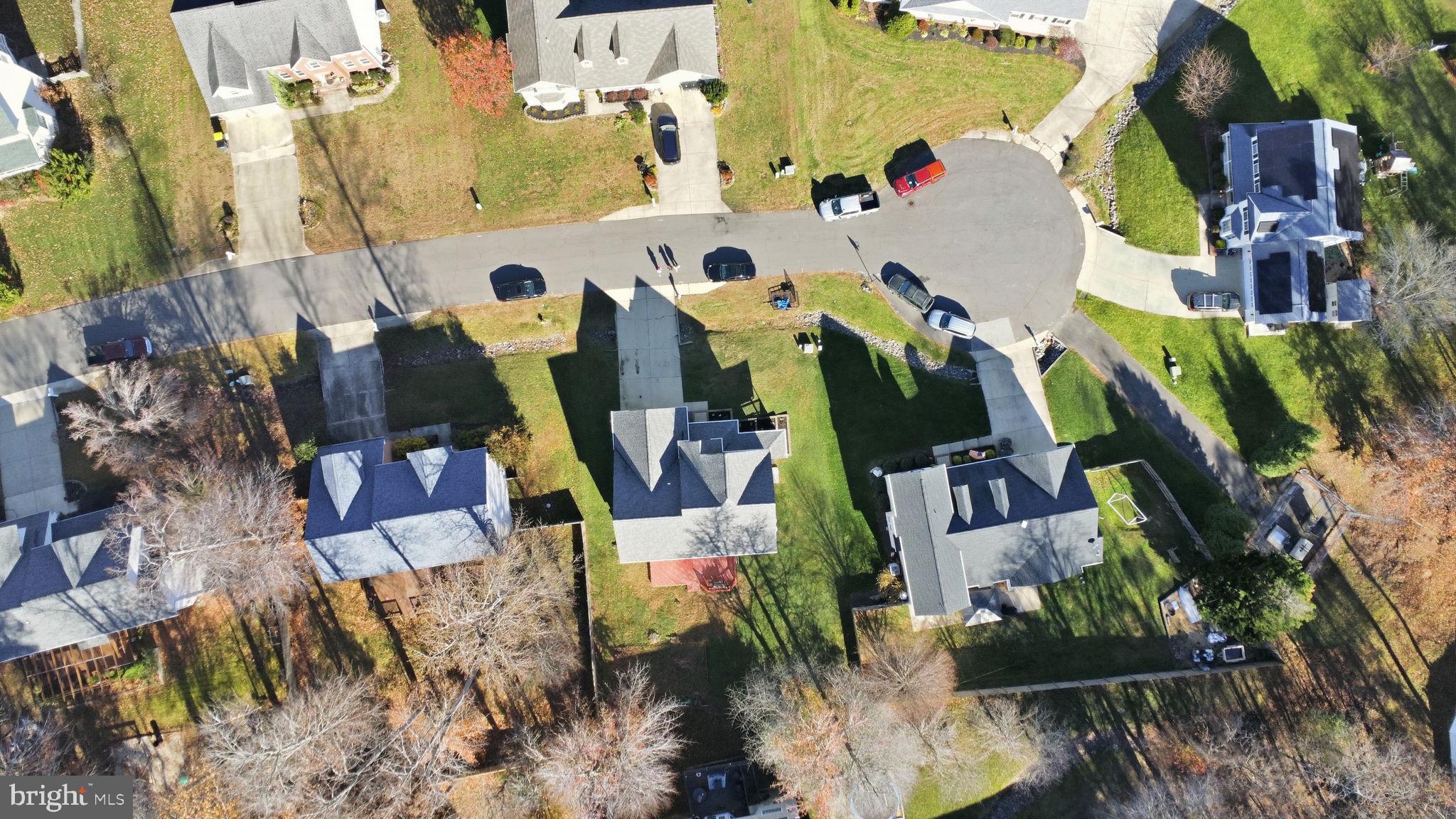 HUNTING QUARTERS - Residential