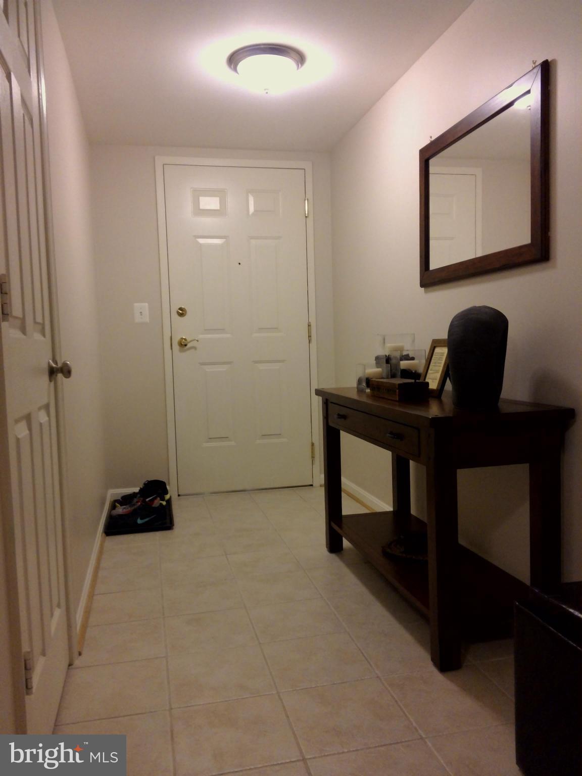 LEXINGTON SQUARE - Residential