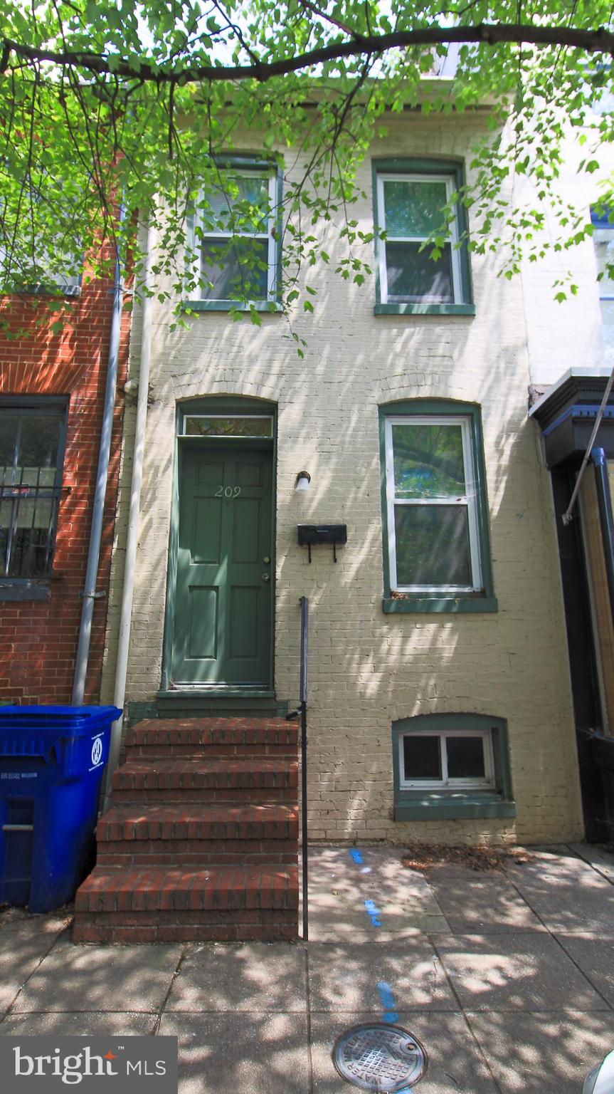 RIDGELY'S DELIGHT - Residential