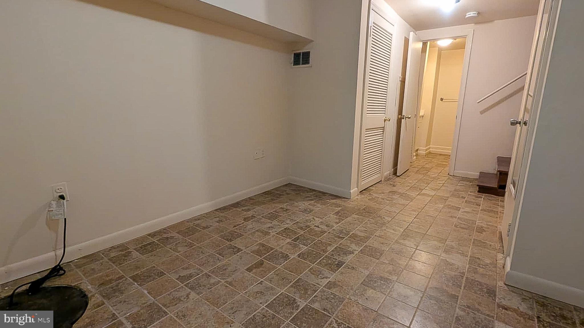 RIDGELY'S DELIGHT - Residential