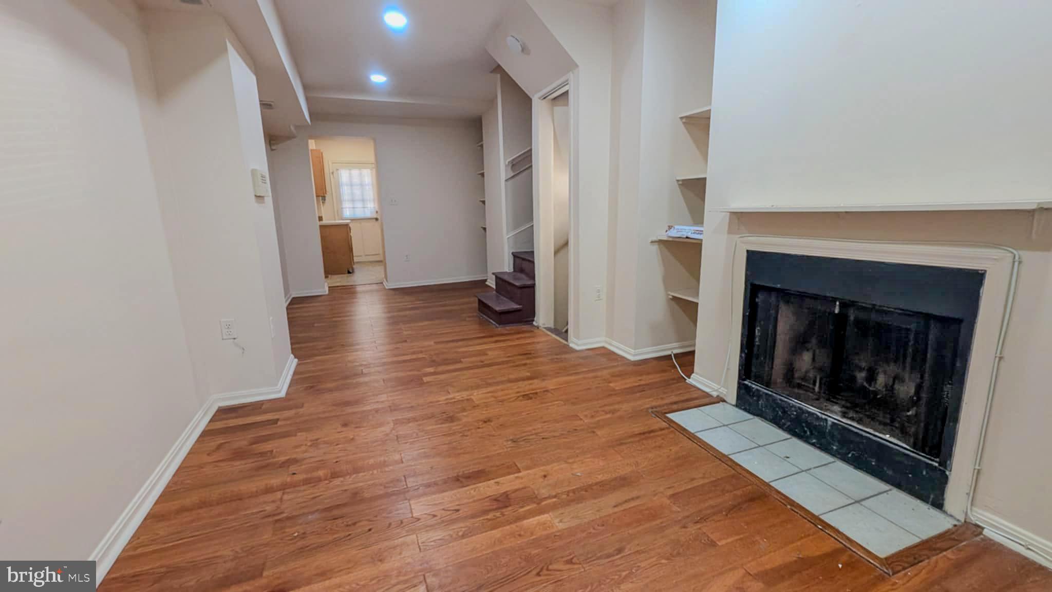 RIDGELY'S DELIGHT - Residential