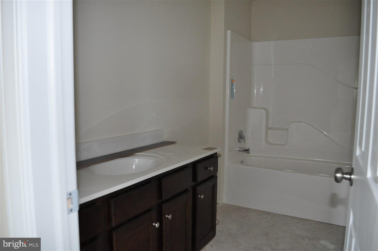 CHESTNUT VALLEY - Residential