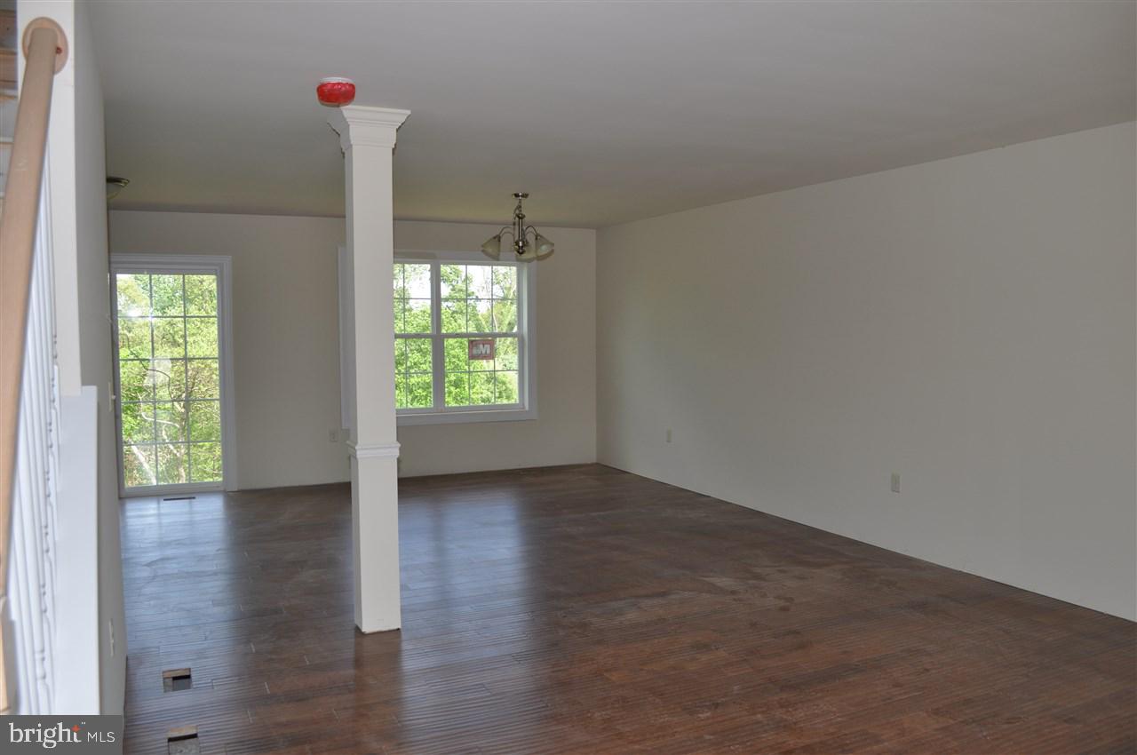 CHESTNUT VALLEY - Residential