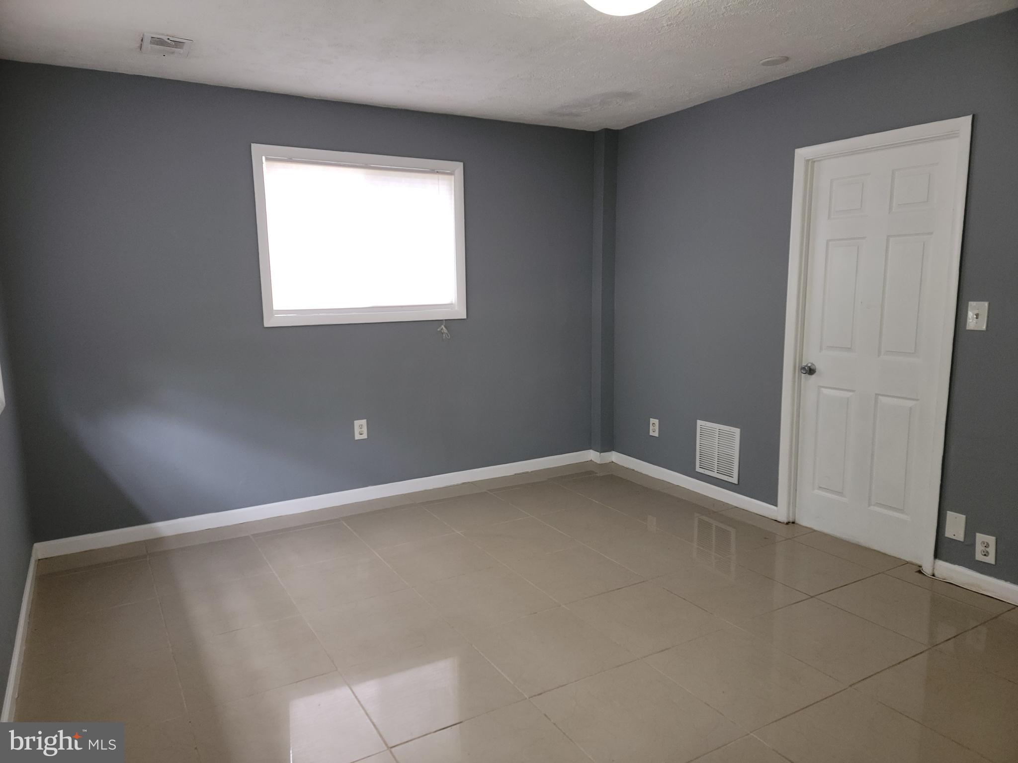 CARMODY HILLS - Residential Lease