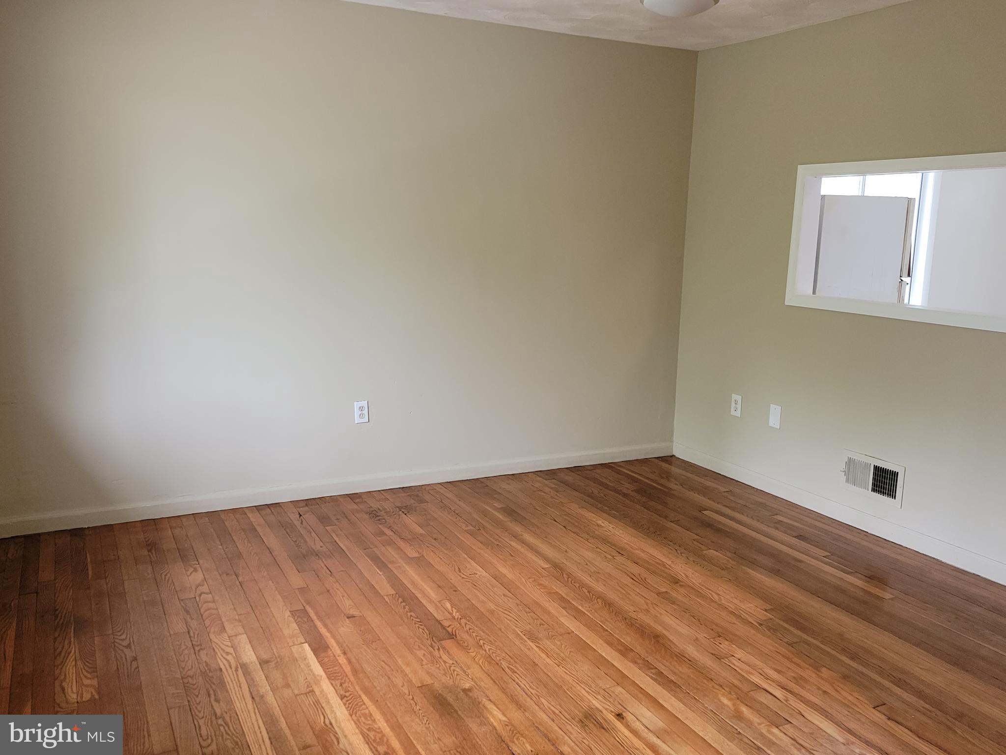 CARMODY HILLS - Residential Lease