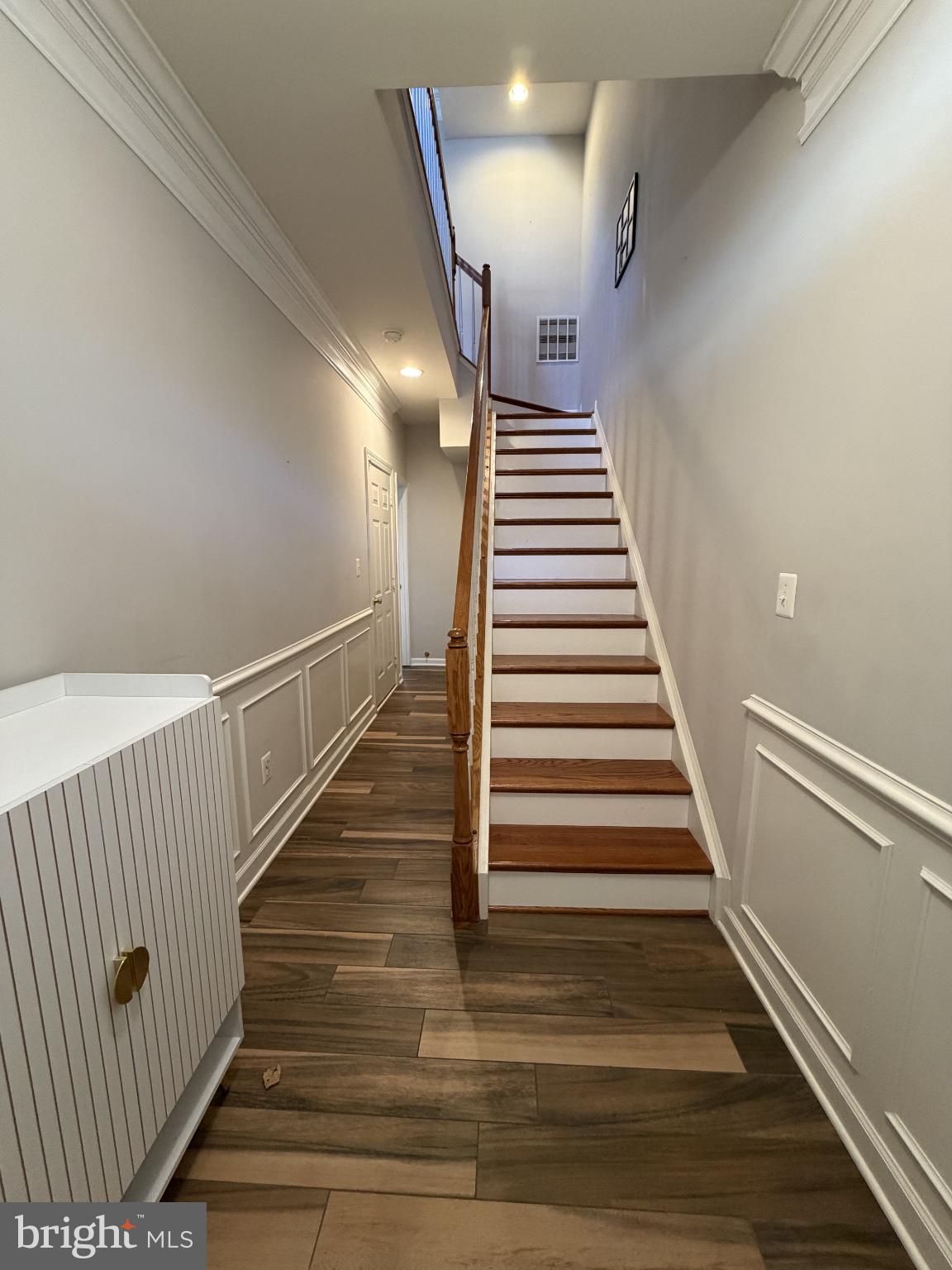 RIDGETOP COMMONS - Residential Lease