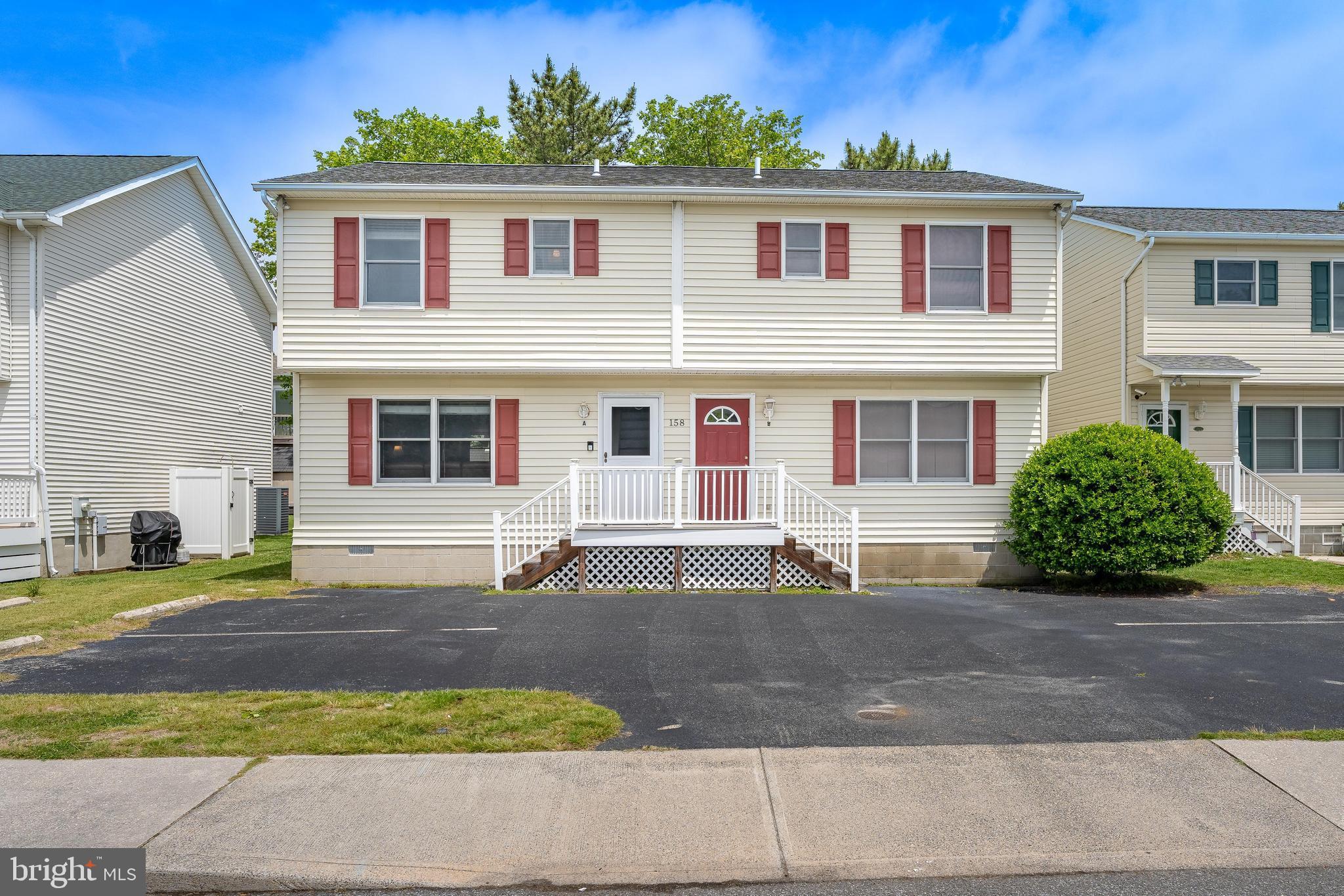 158 JAMESTOWN ROAD 1
