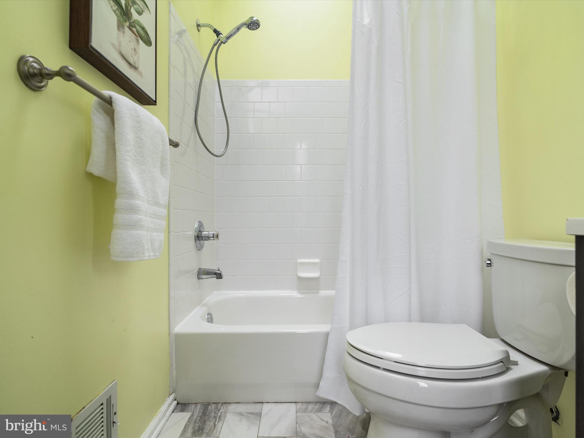 SYCAMORE MEWS - Residential