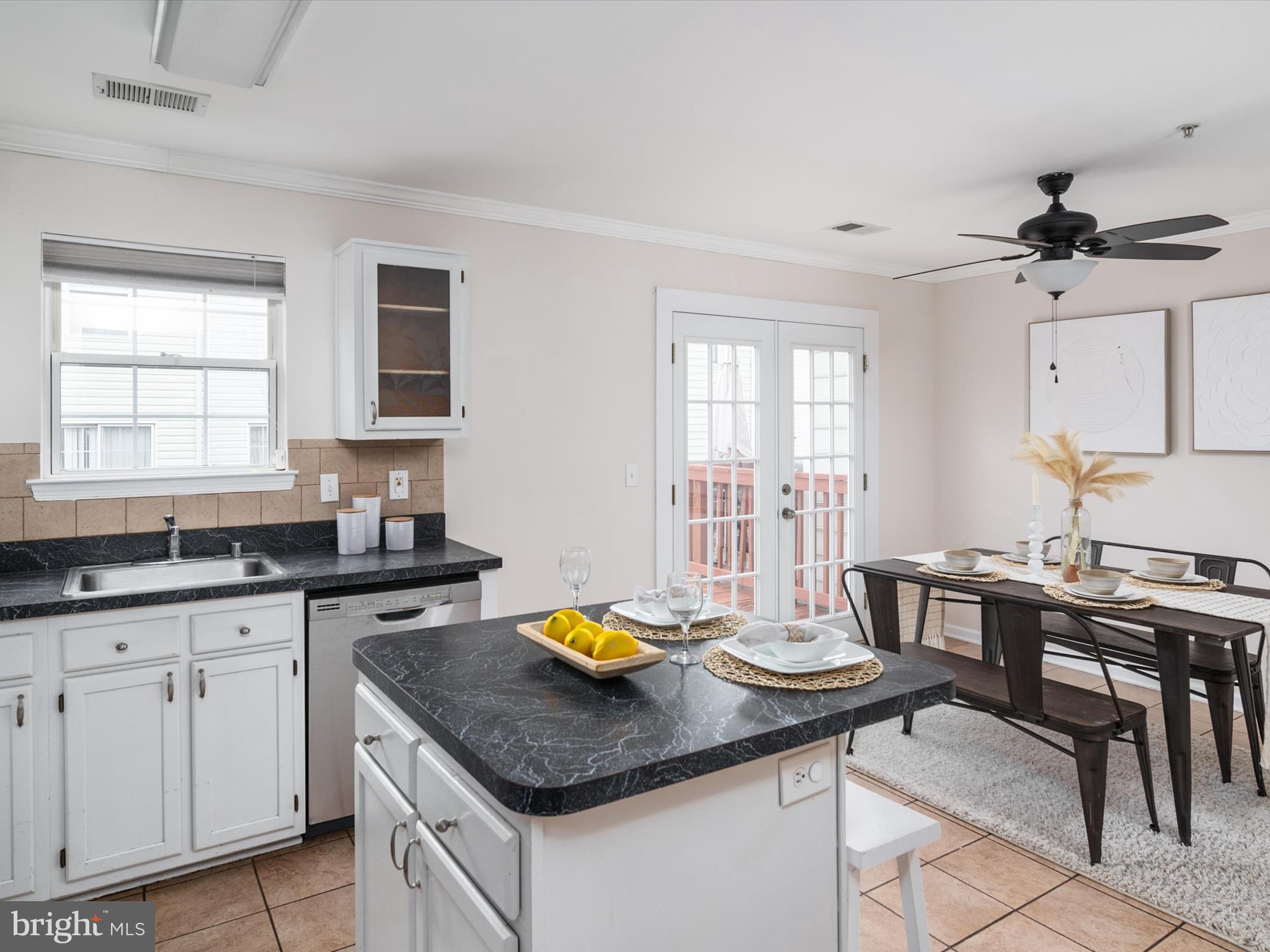 SYCAMORE MEWS - Residential